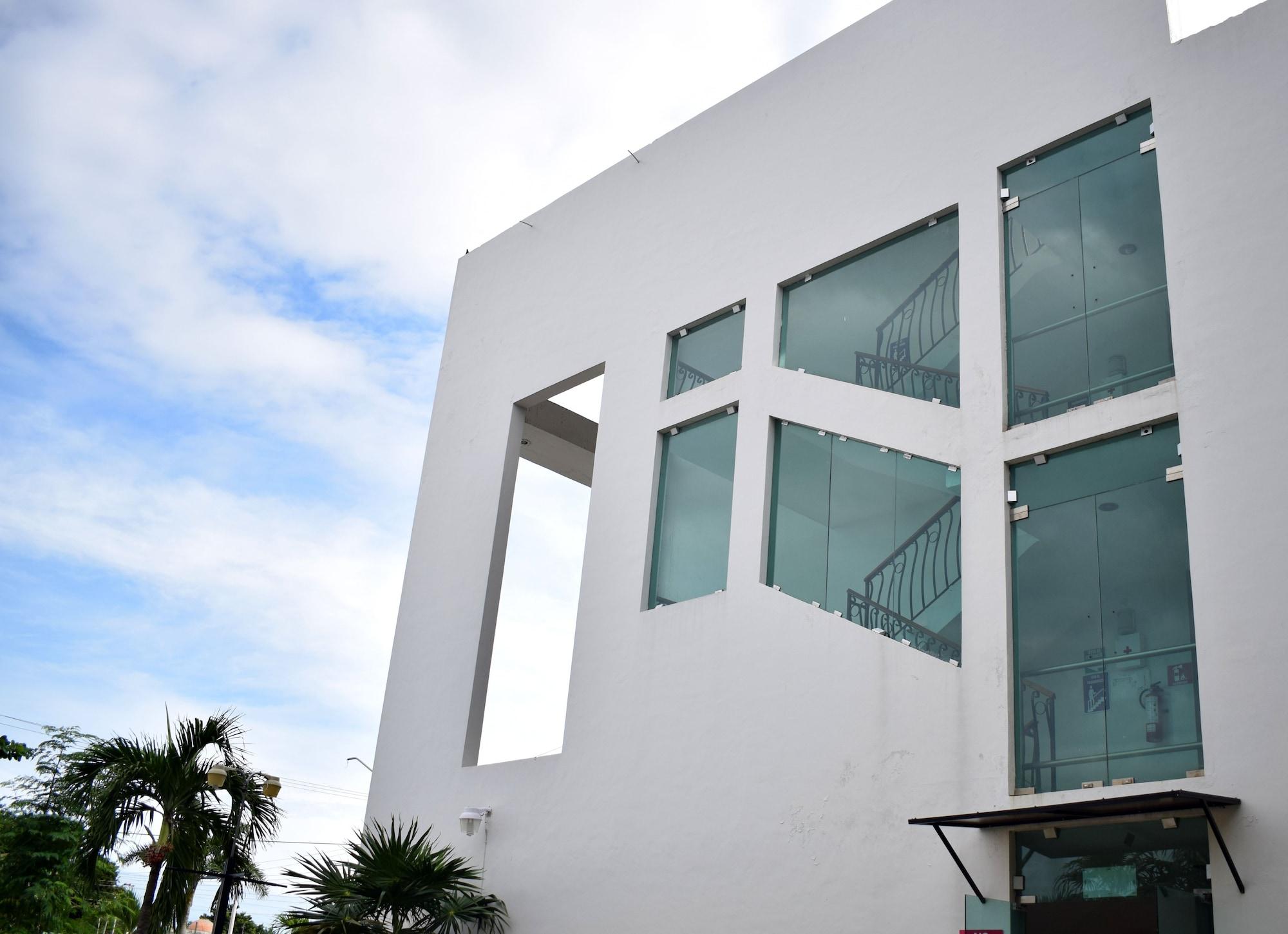 Vista Exterior Hotel Principe