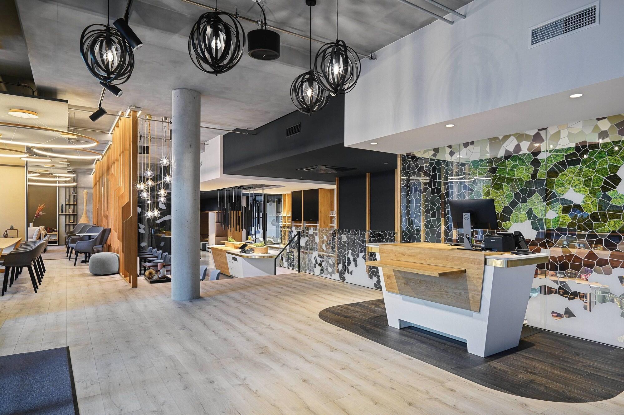 Vista Lobby Residence Inn by Marriott Essen City