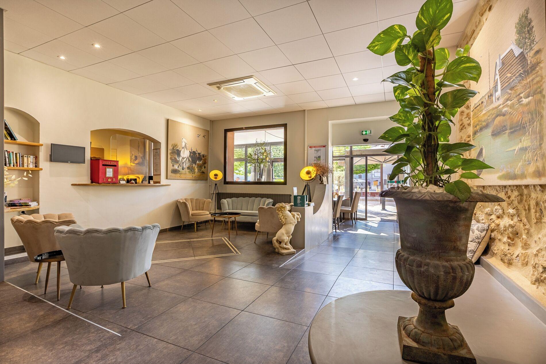 Vista Lobby Hotel Restaurant Le Cours