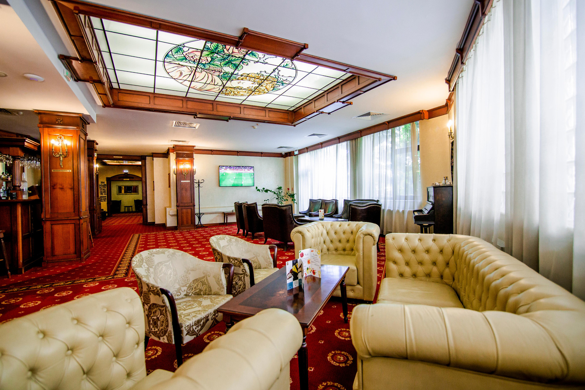 Bar/Salón Hotel Golden House