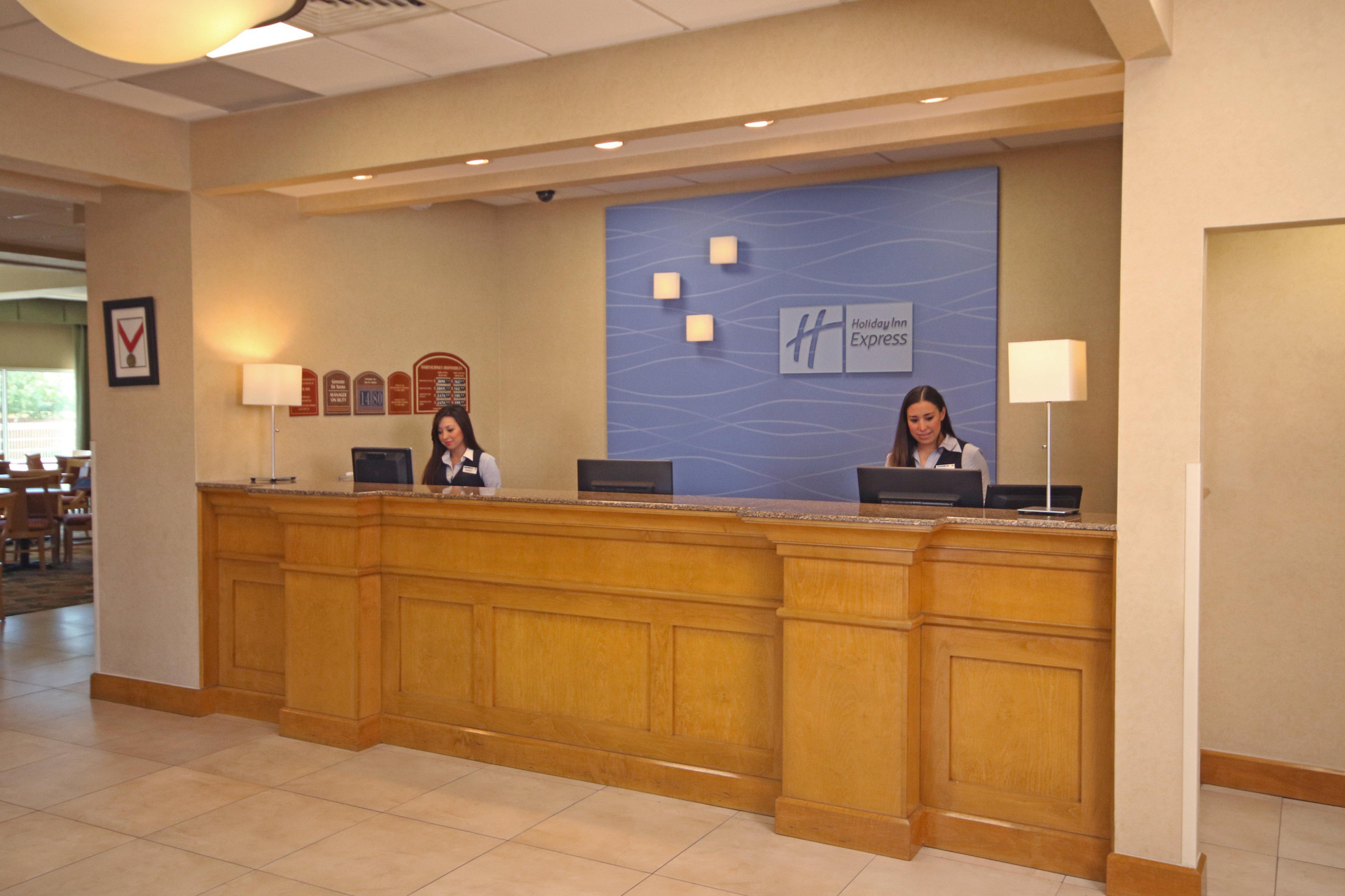 Vista Exterior Holiday Inn Express Hotel & Suites Cd. Juarez - Las Misiones by IHG