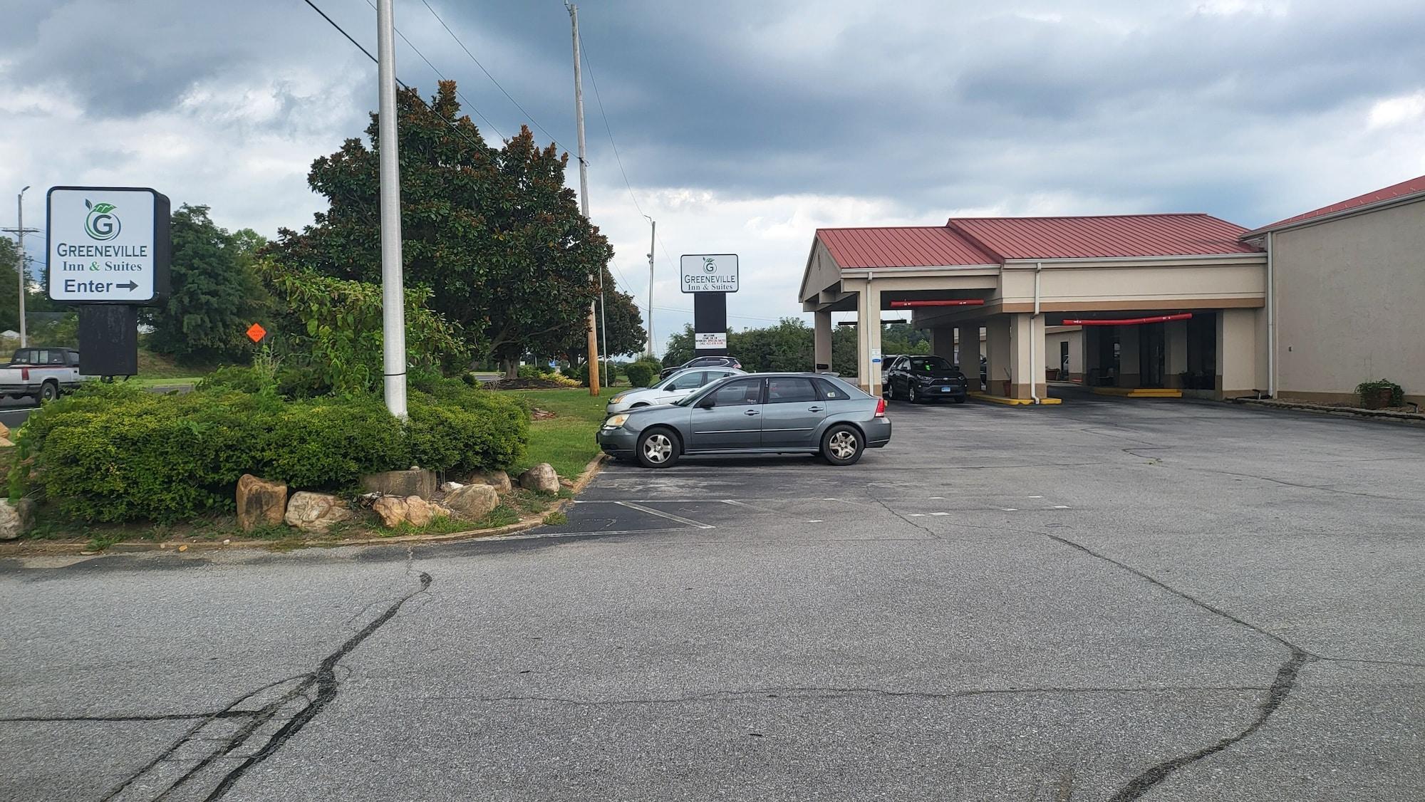 Vista Exterior Greeneville Inn and Suites