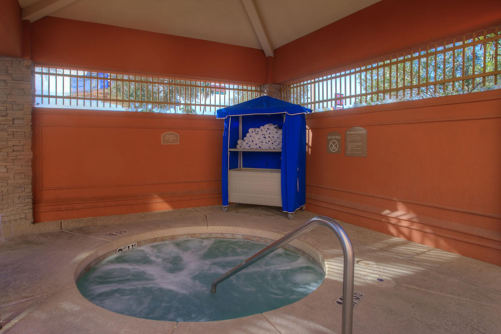 Spa Holiday Inn Express & Suites Tempe by IHG