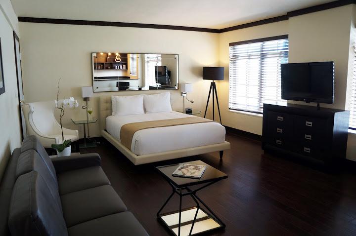 Hotel Lincoln Arms Suites