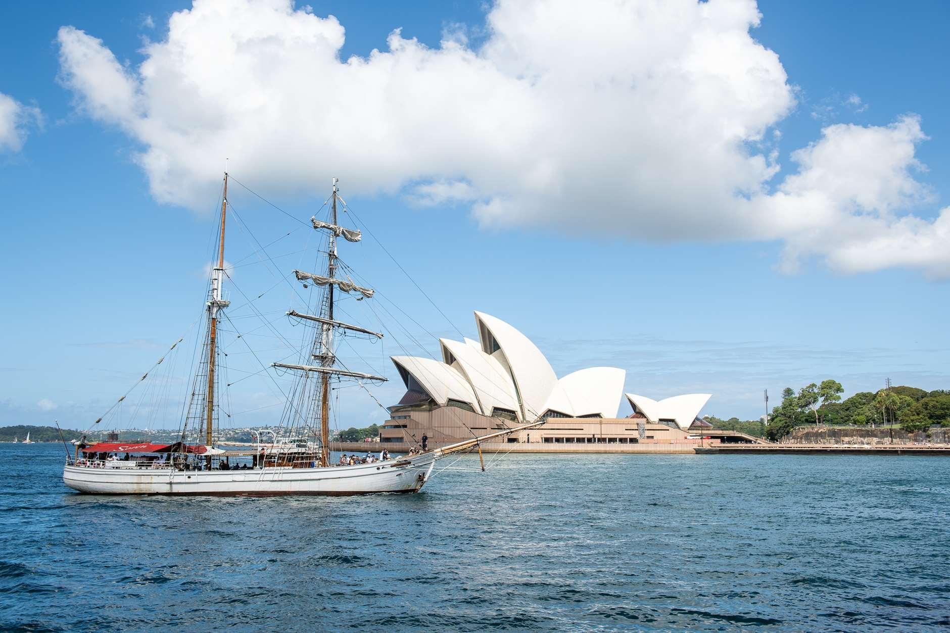 Vista Exterior YEHS Hotel Sydney Harbour Suites