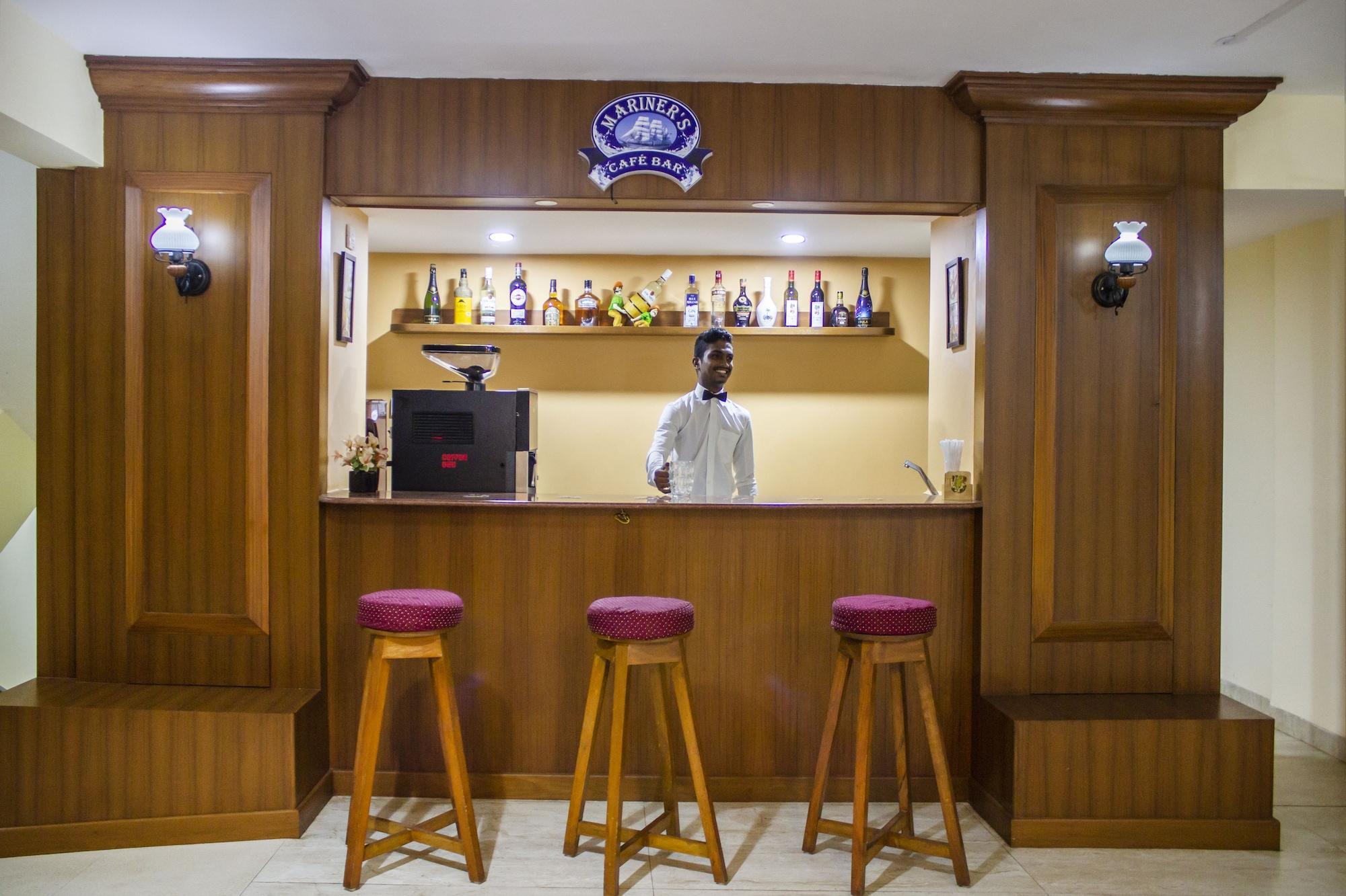 Set de Habitación FabHotel Prazeres Boutique PanajI