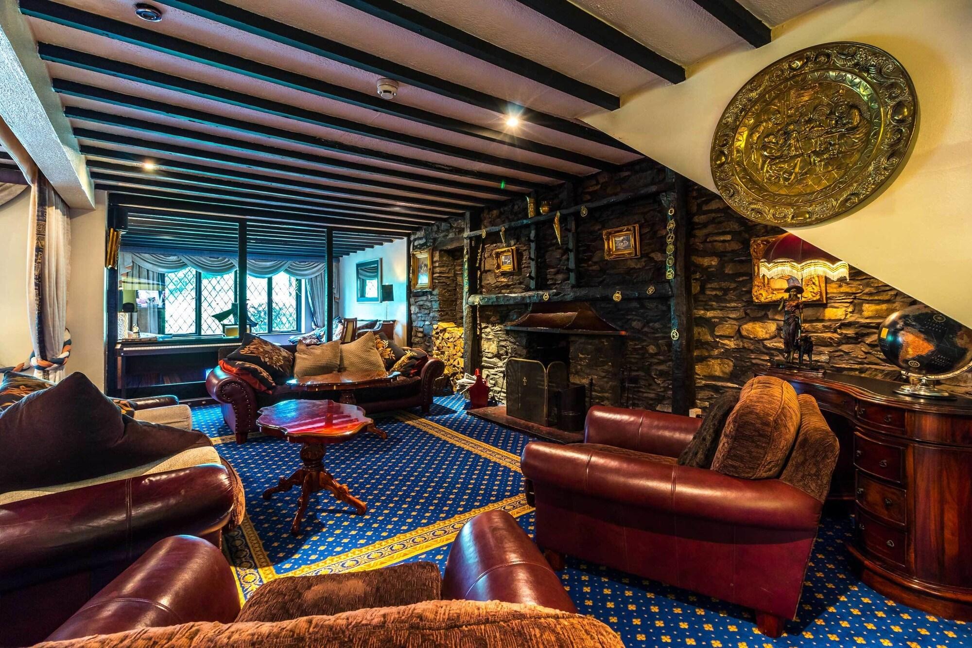 Vista Lobby Damson Dene Hotel