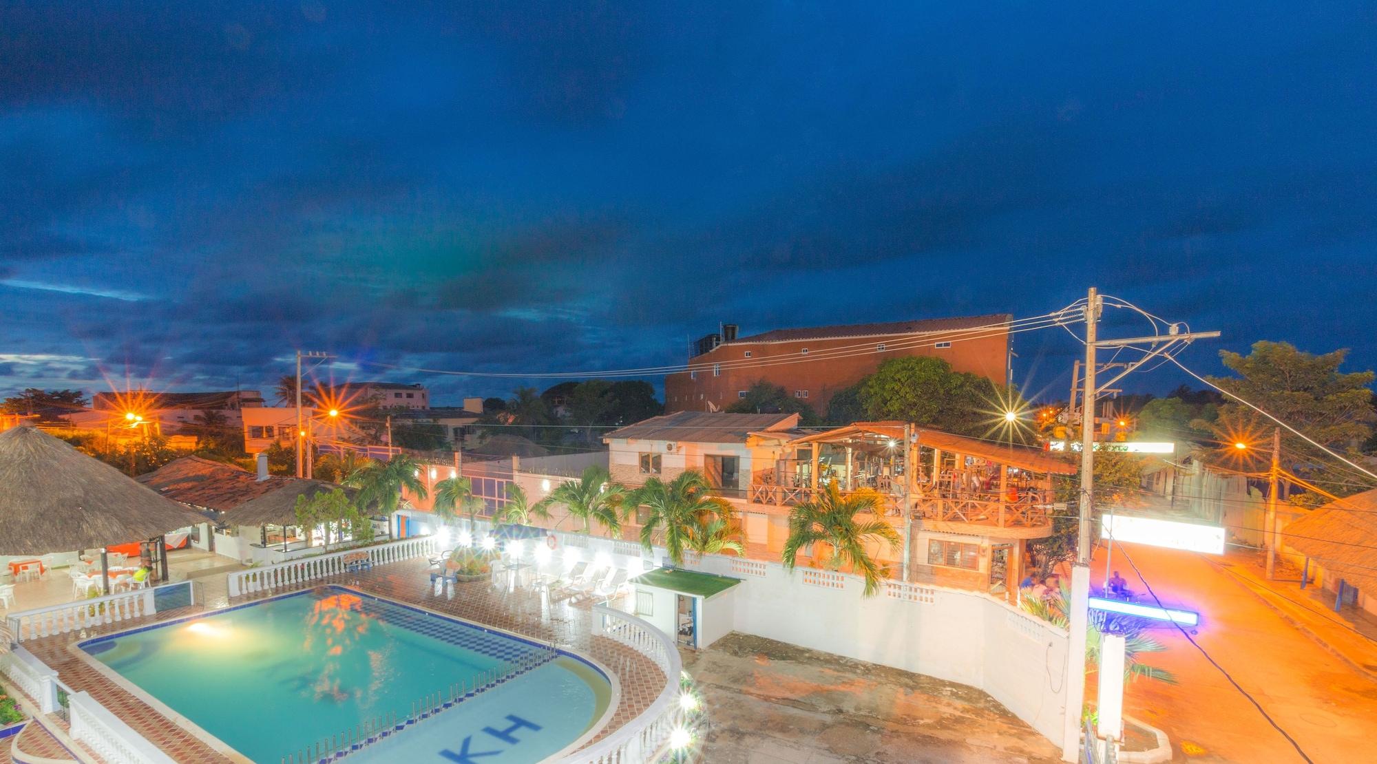 Varios Kevin's Tolú by Bernalo Hotels