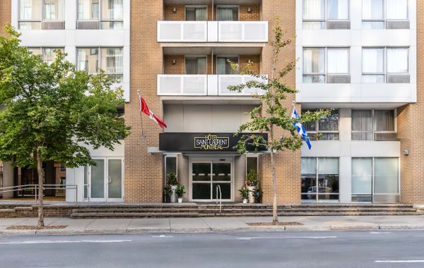Hotel Saint-Laurent Montreal
