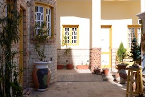 Alojamiento - Spring Hotel Luxor