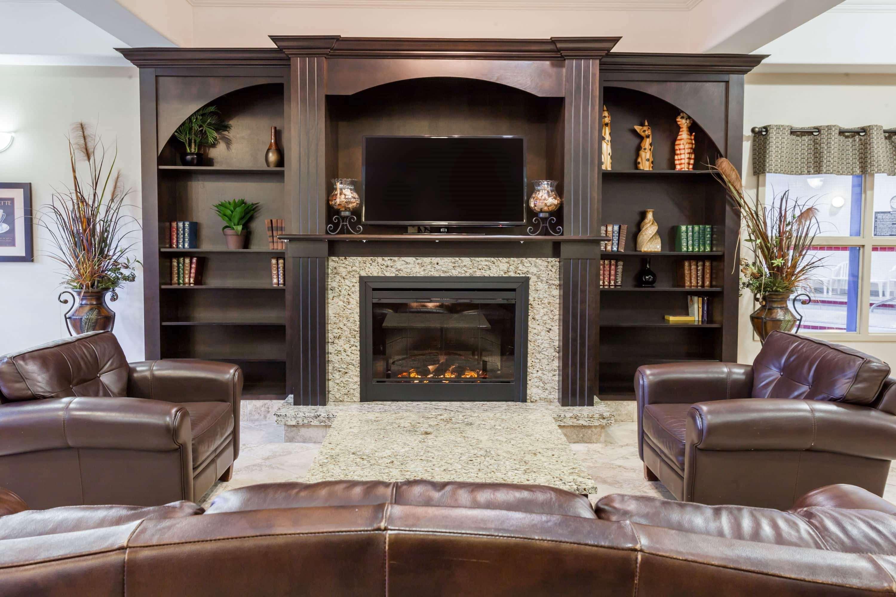 Vista Lobby Ramada by Wyndham Westlock