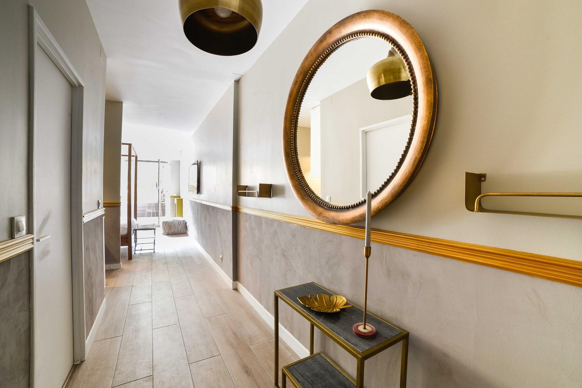 Varios The Majestic Garden Suite
