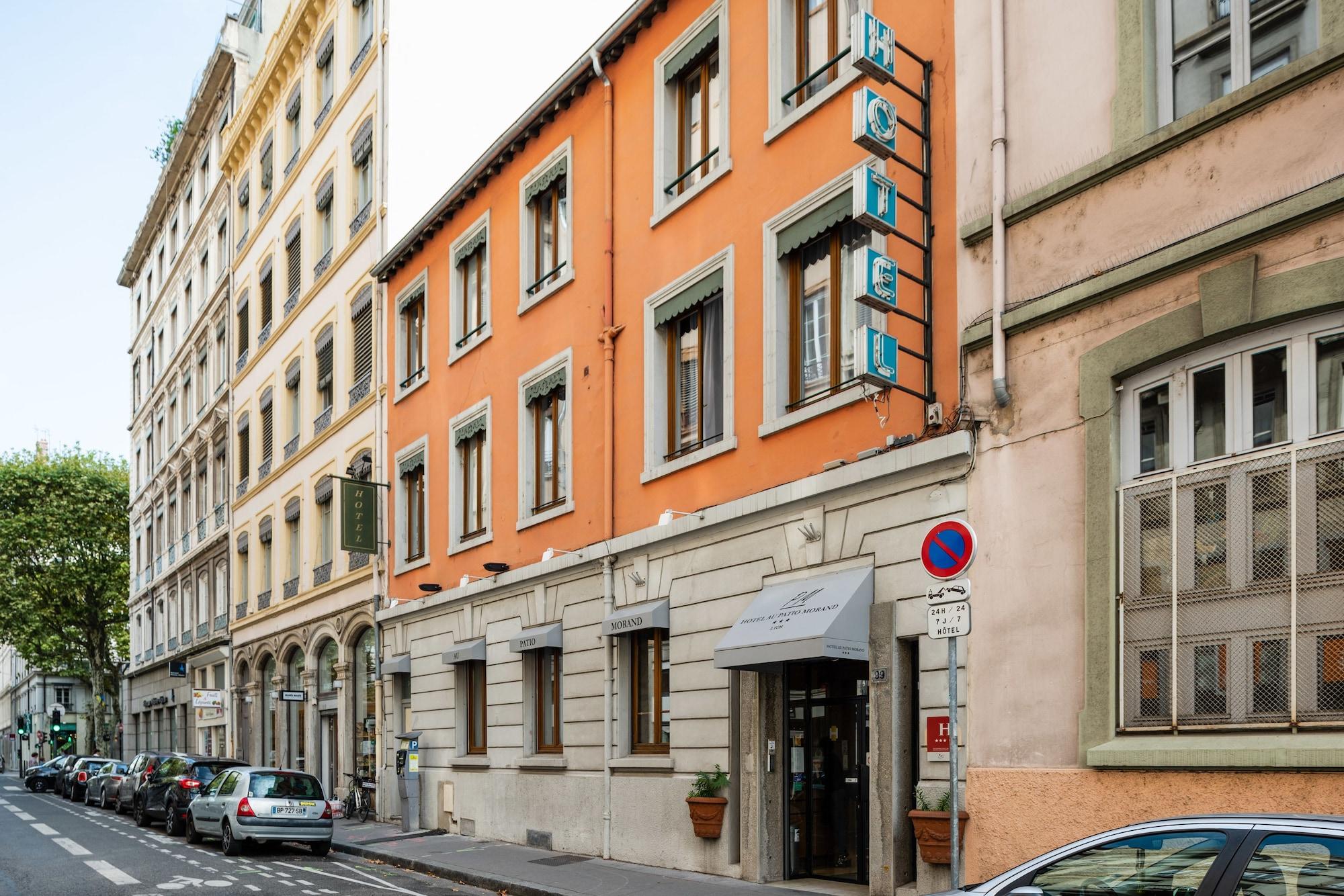 Vista Exterior Hotel Au Patio Morand