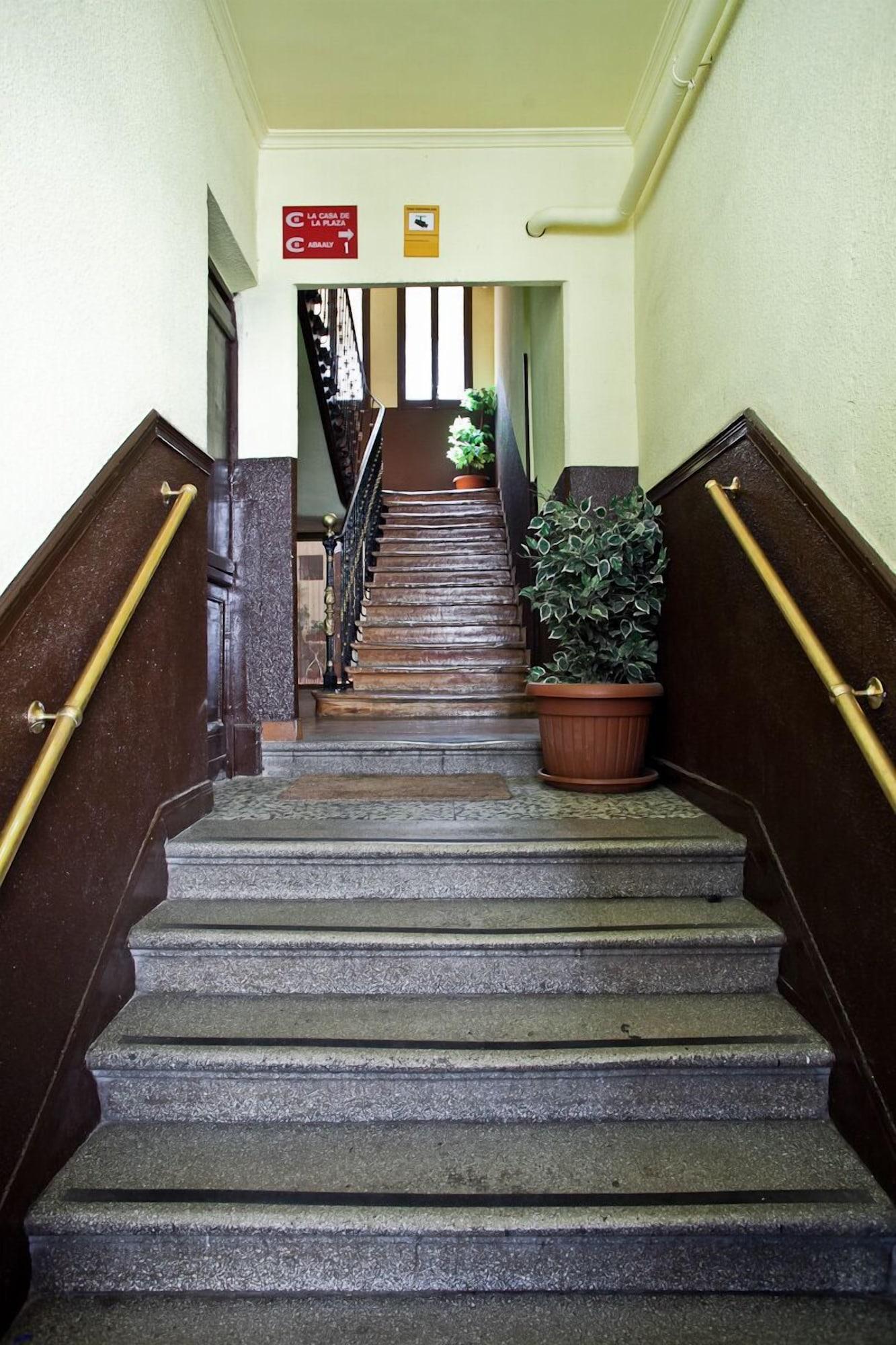Varios Hostal Abaaly