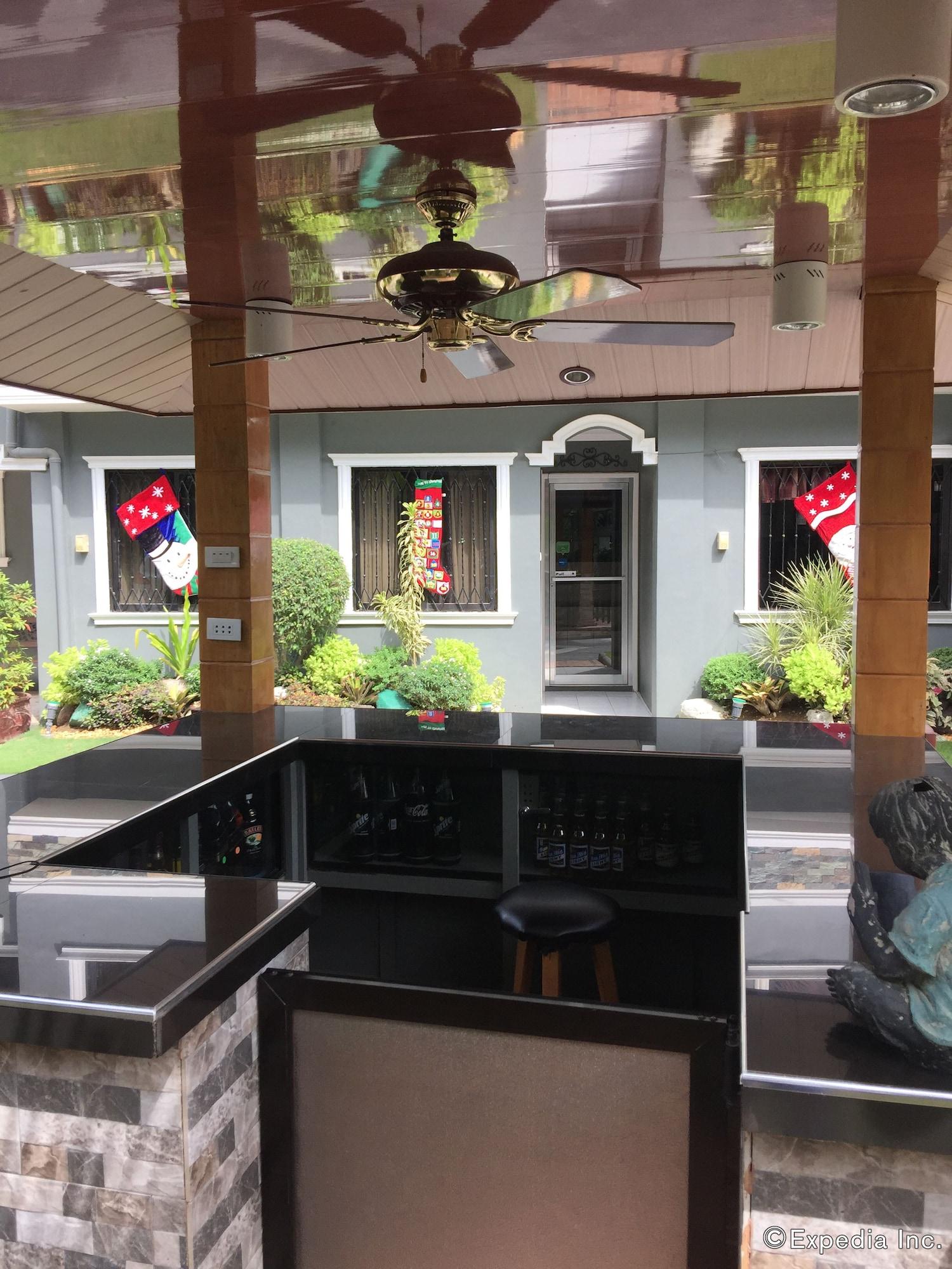 Bar/Salón The Gabriella B&B