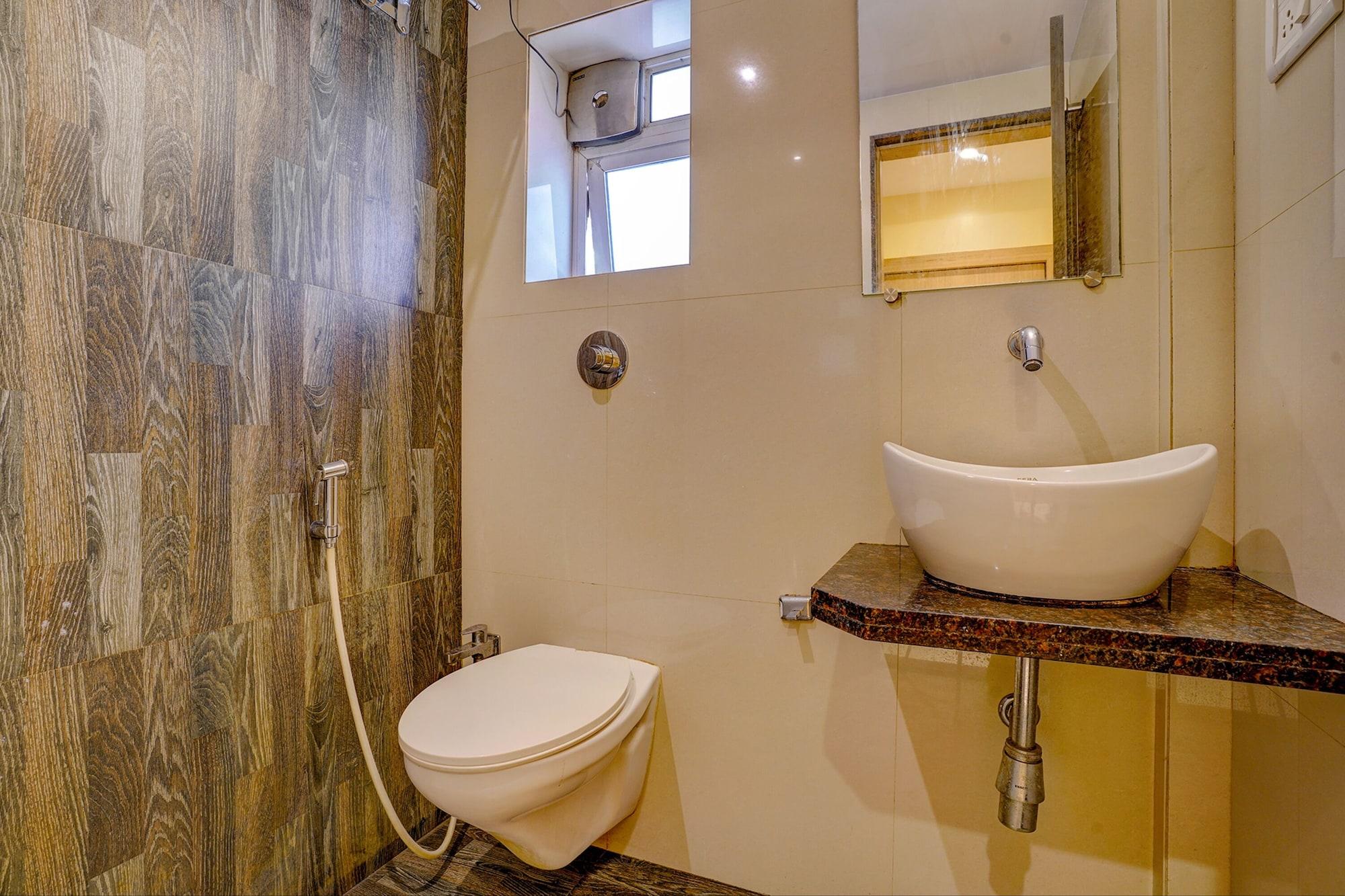 Equipamiento de Habitación Fabhotel Starwood Residency