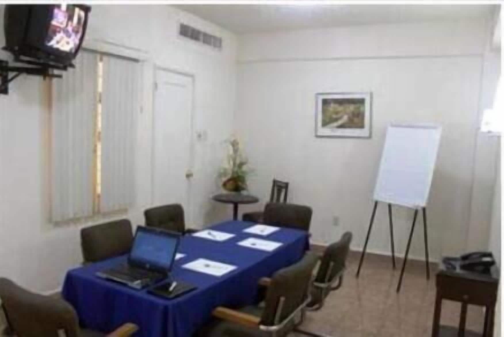 Sala de Reuniones Hotel 5a Avenida