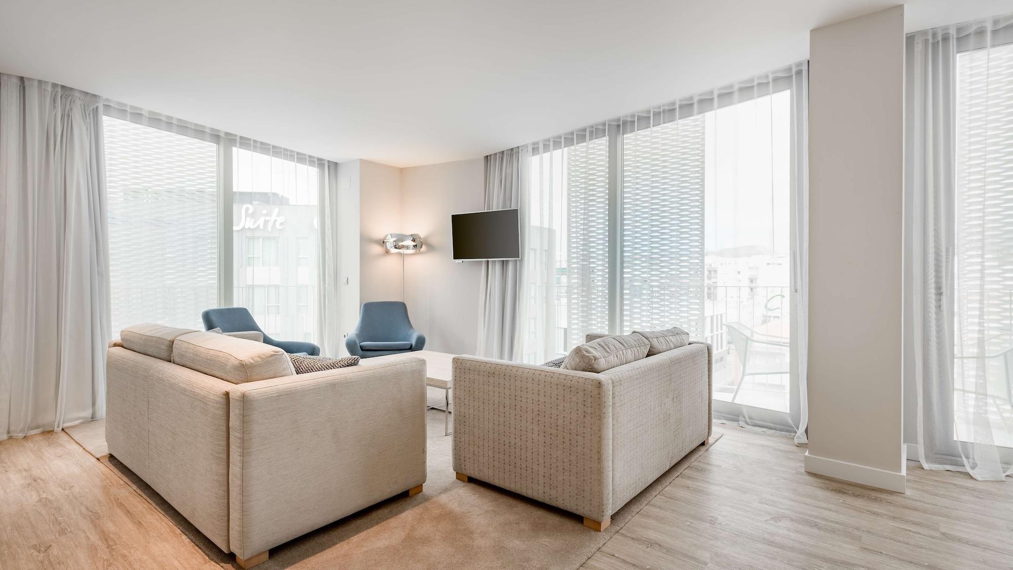 Habitación NH Málaga Hotel