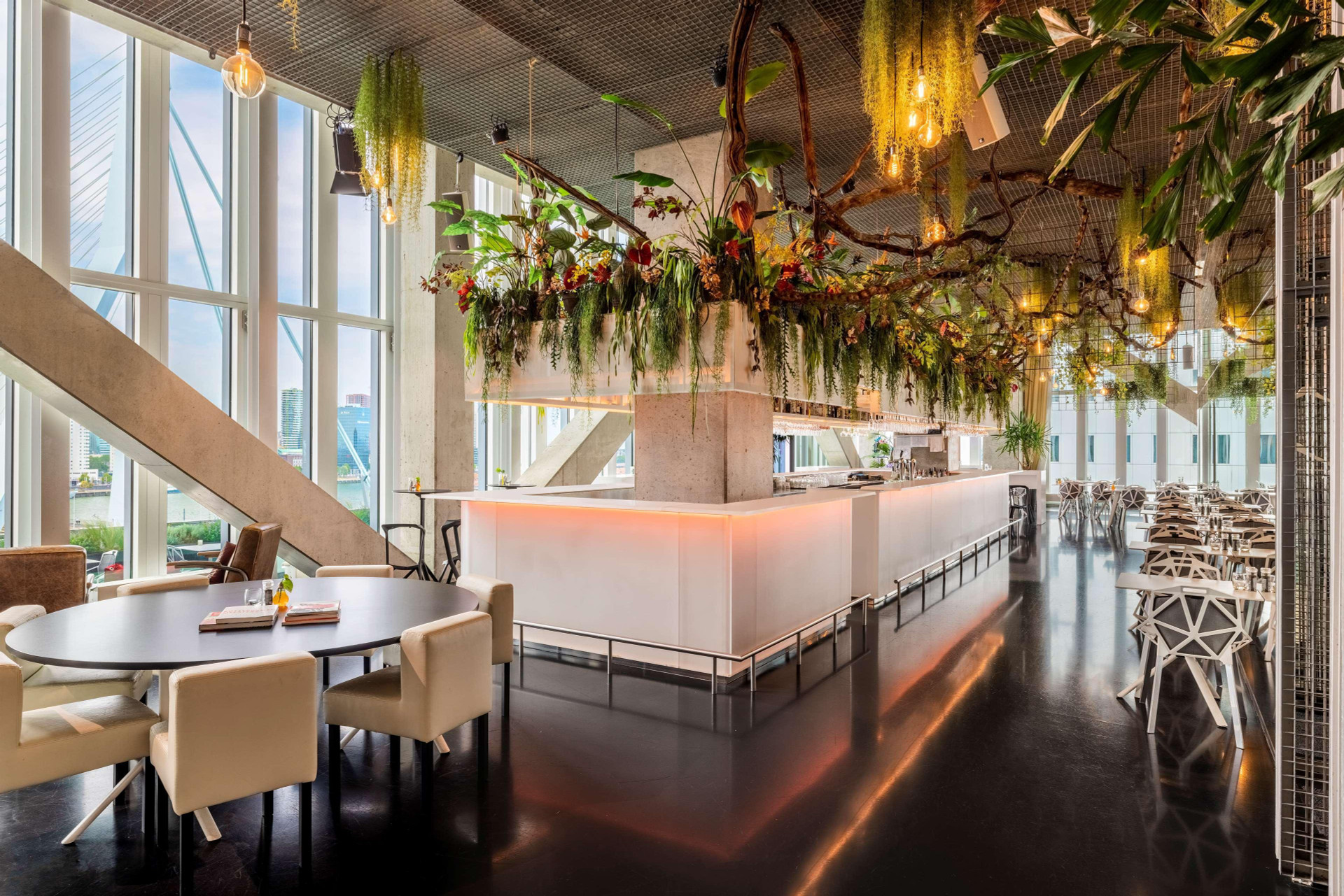 Bar/Salón nhow Rotterdam Hotel