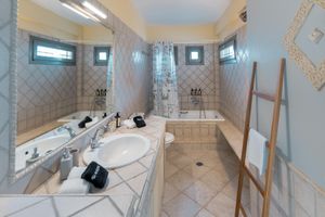 Arriendo temporal - Exclusive Beachfront Villa with Swimming pool
