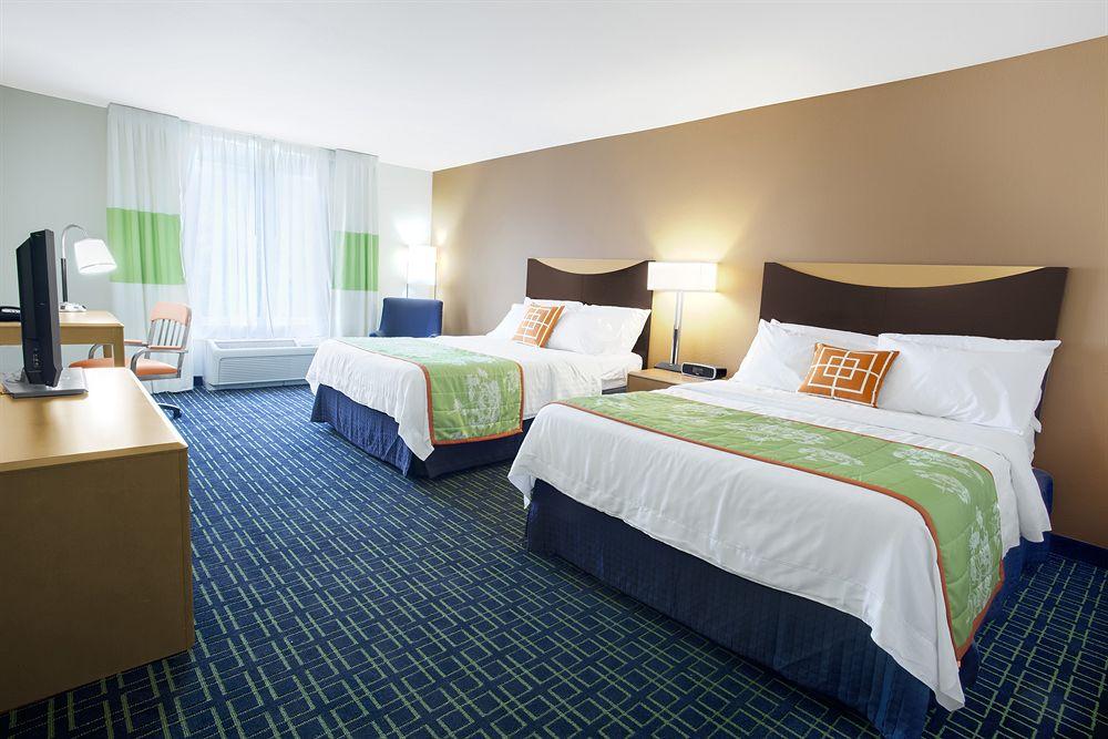 Guest room Fairfield Inn & Suites by Marriott Austin North/Parmer Lane
