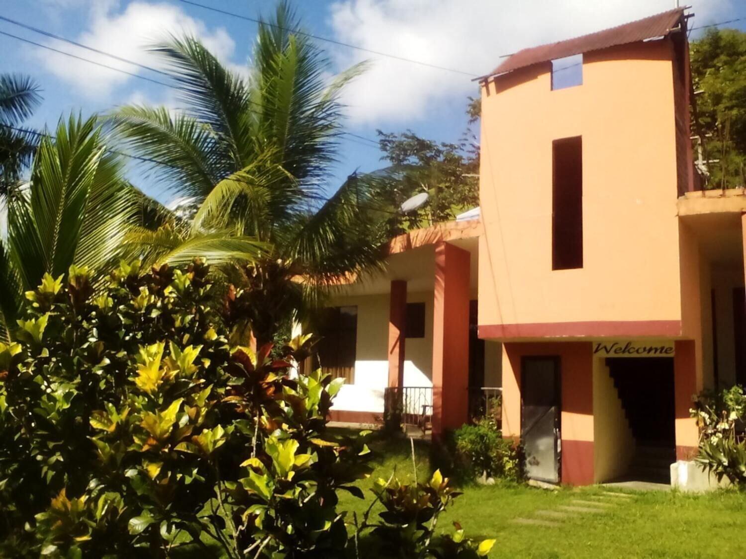 Vista Exterior Hotel Paraiso Inn