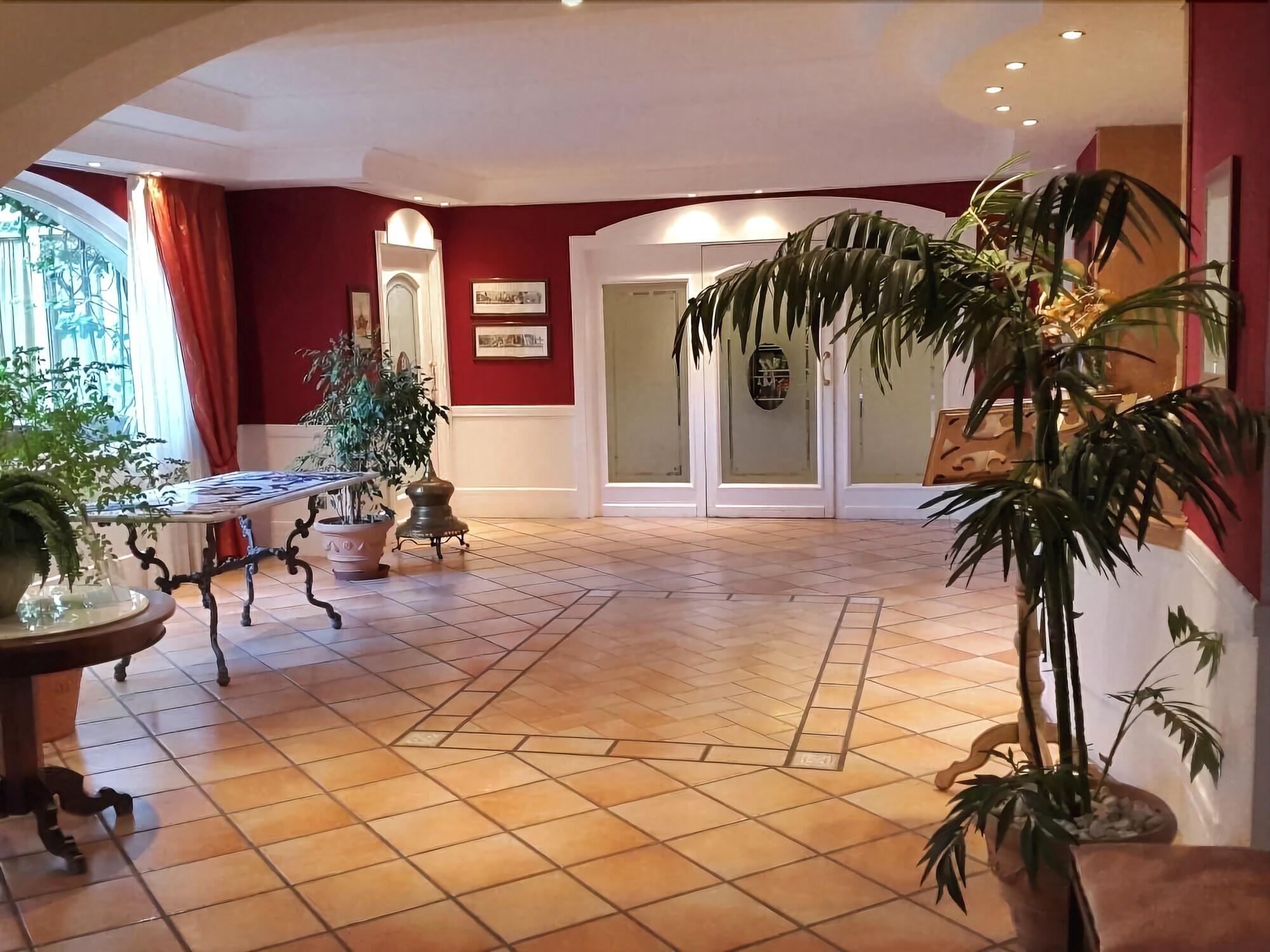 Vista Lobby Hotel Mediterraneo