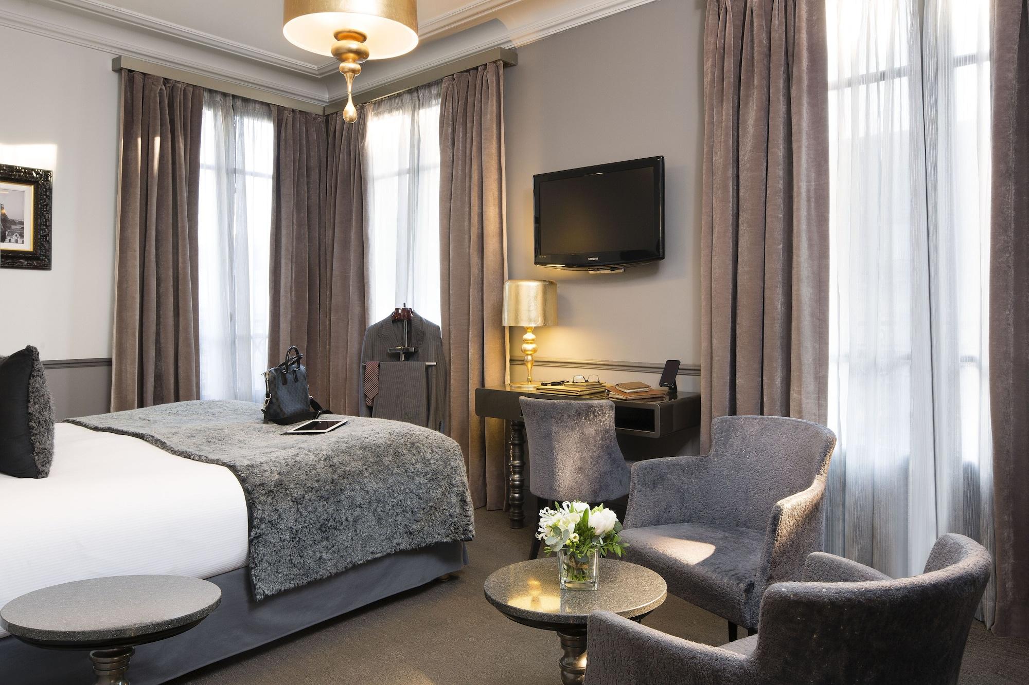 Varios Hotel Lumen Paris Louvre