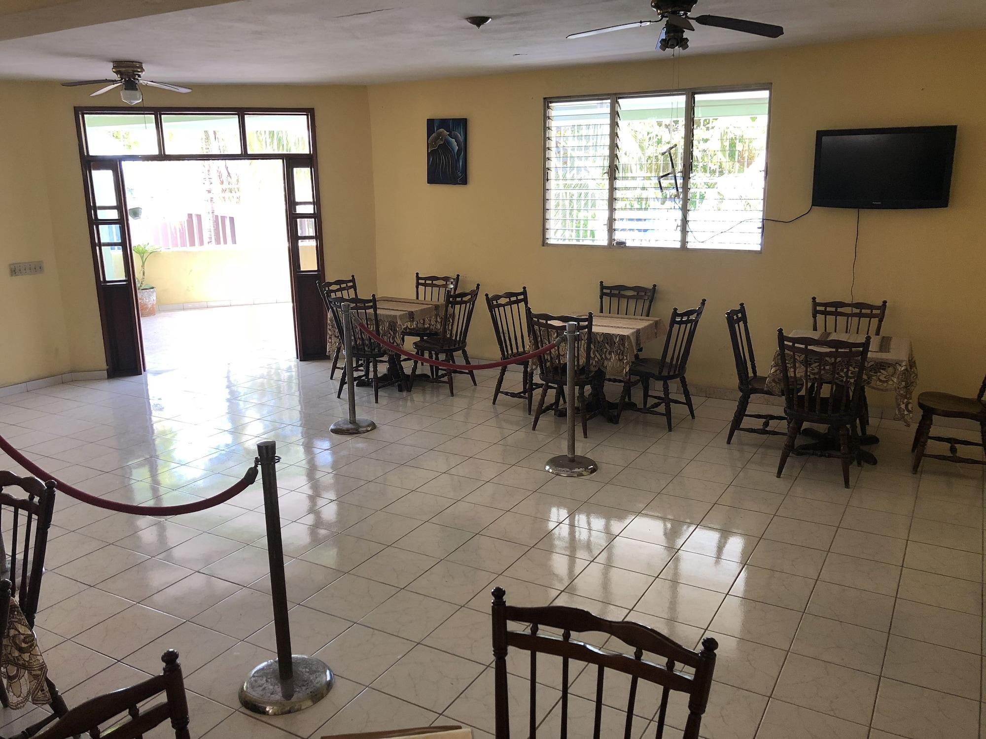 Restaurant Detente Du Cacique Villa Hotel