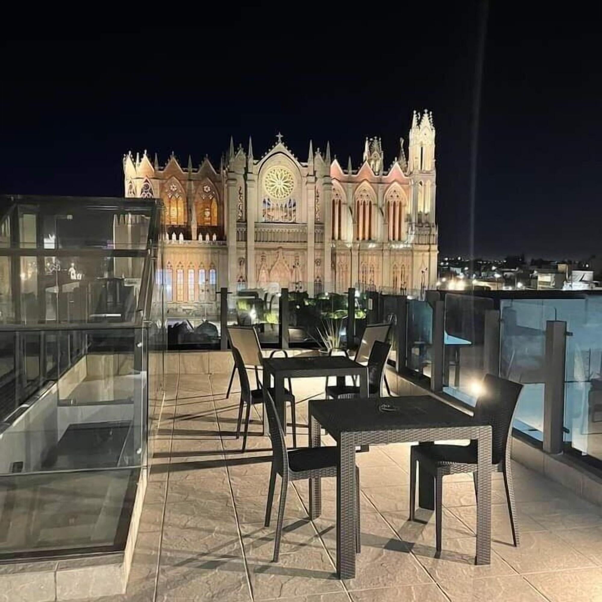 Vista Exterior La Casa Mia Leon