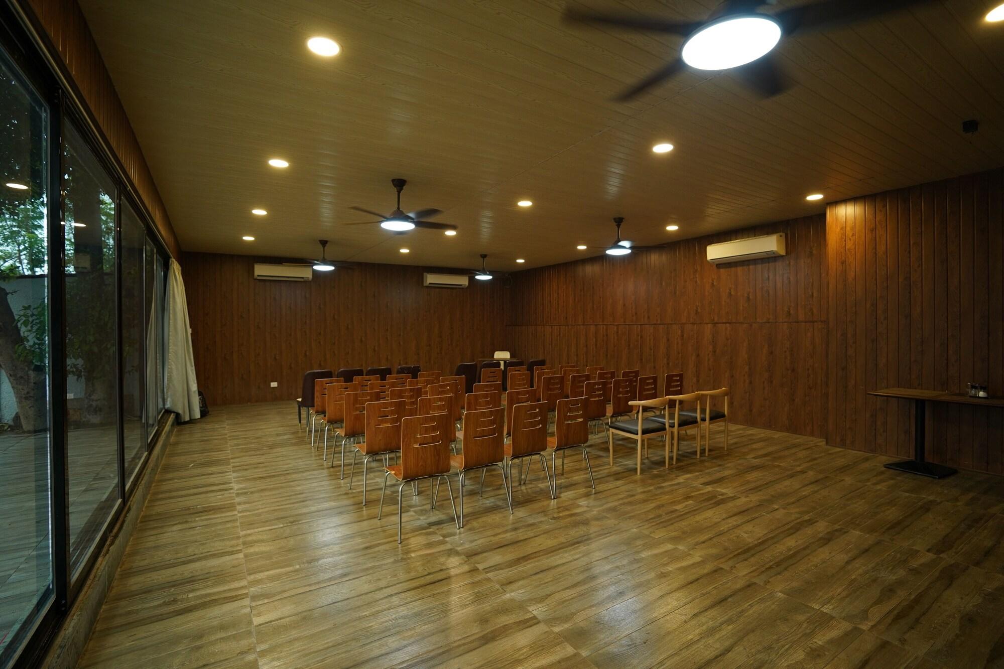 Sala de Reuniones CIESTA TREEO