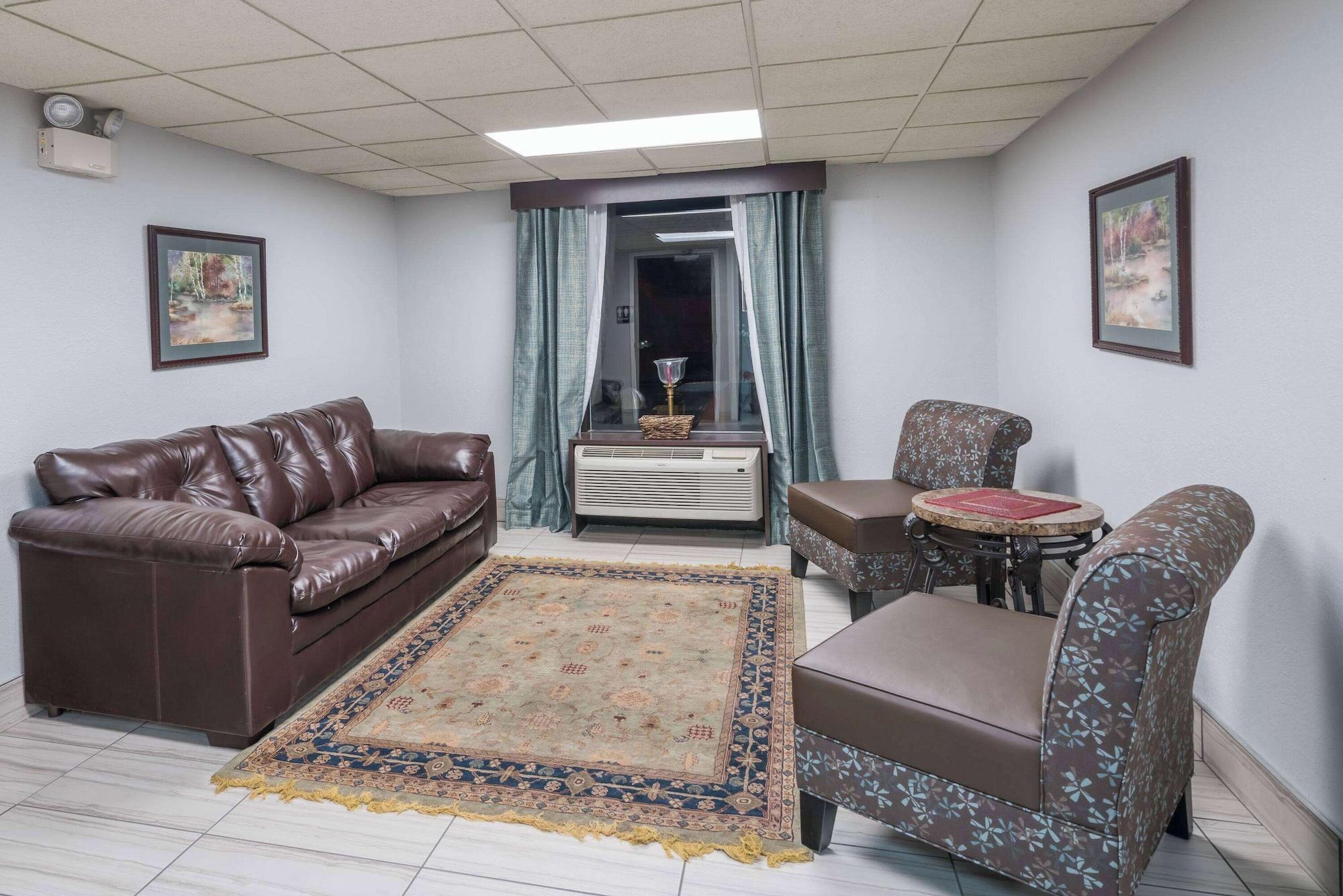 Vista Lobby Days Inn by Wyndham Goodlettsville/Nashville