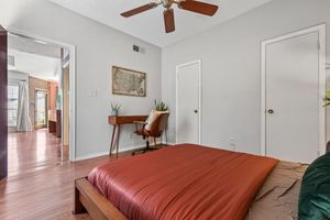 Renta temporal - Stylish & Spacious Apt near WhiteRock Lake & shops