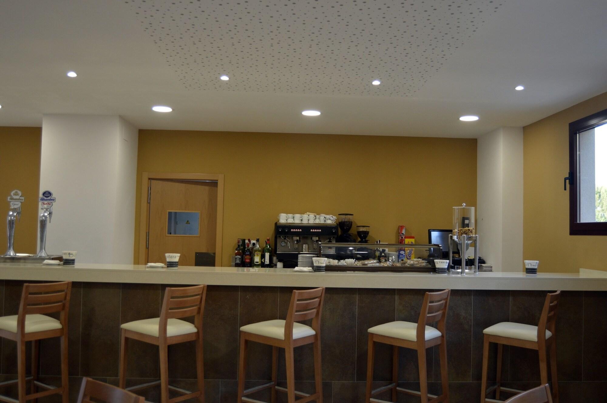 Bar/Salón Hotel Balneario de Graena