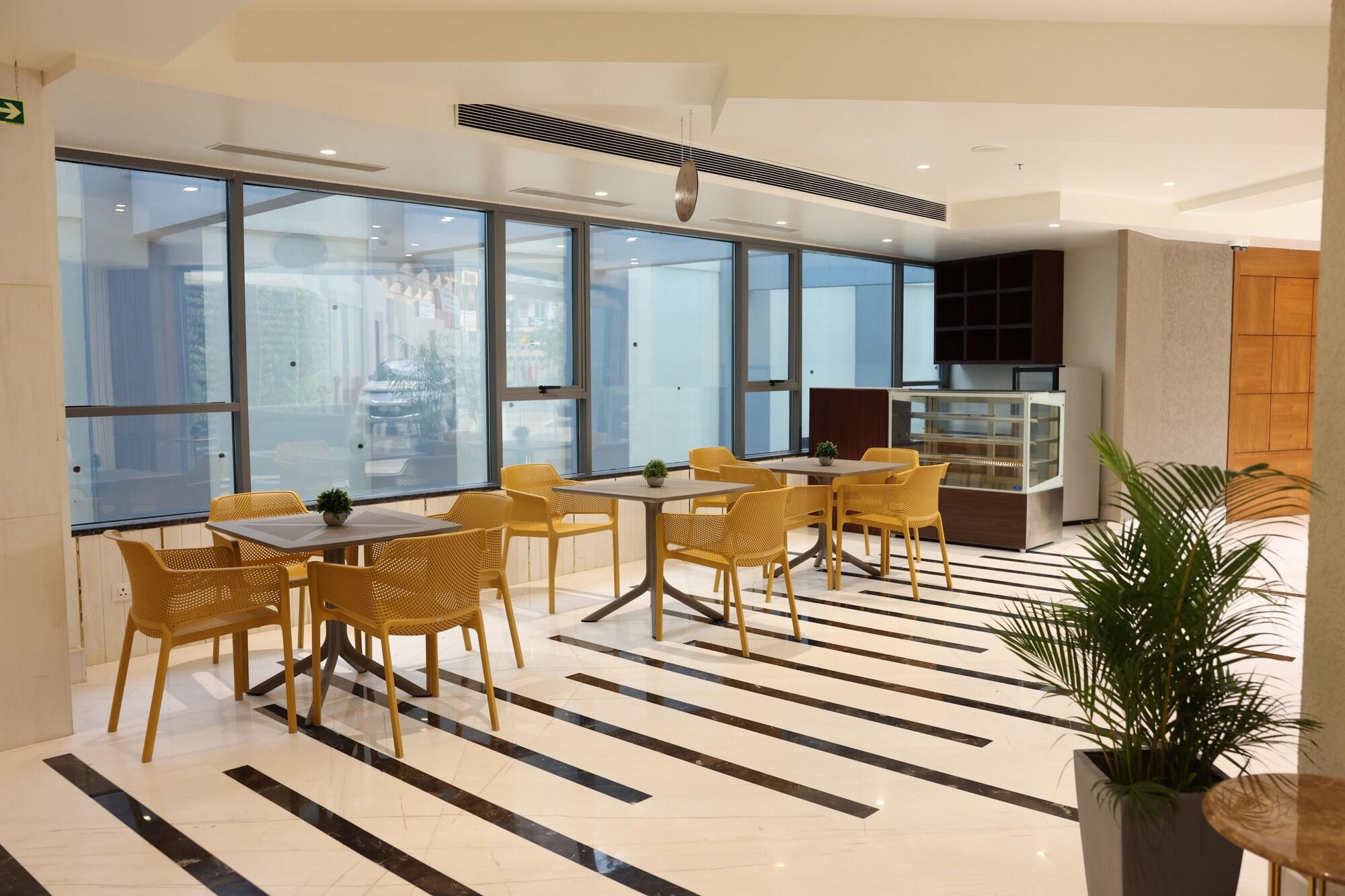 Bar/Salón AJ Grand Hotel