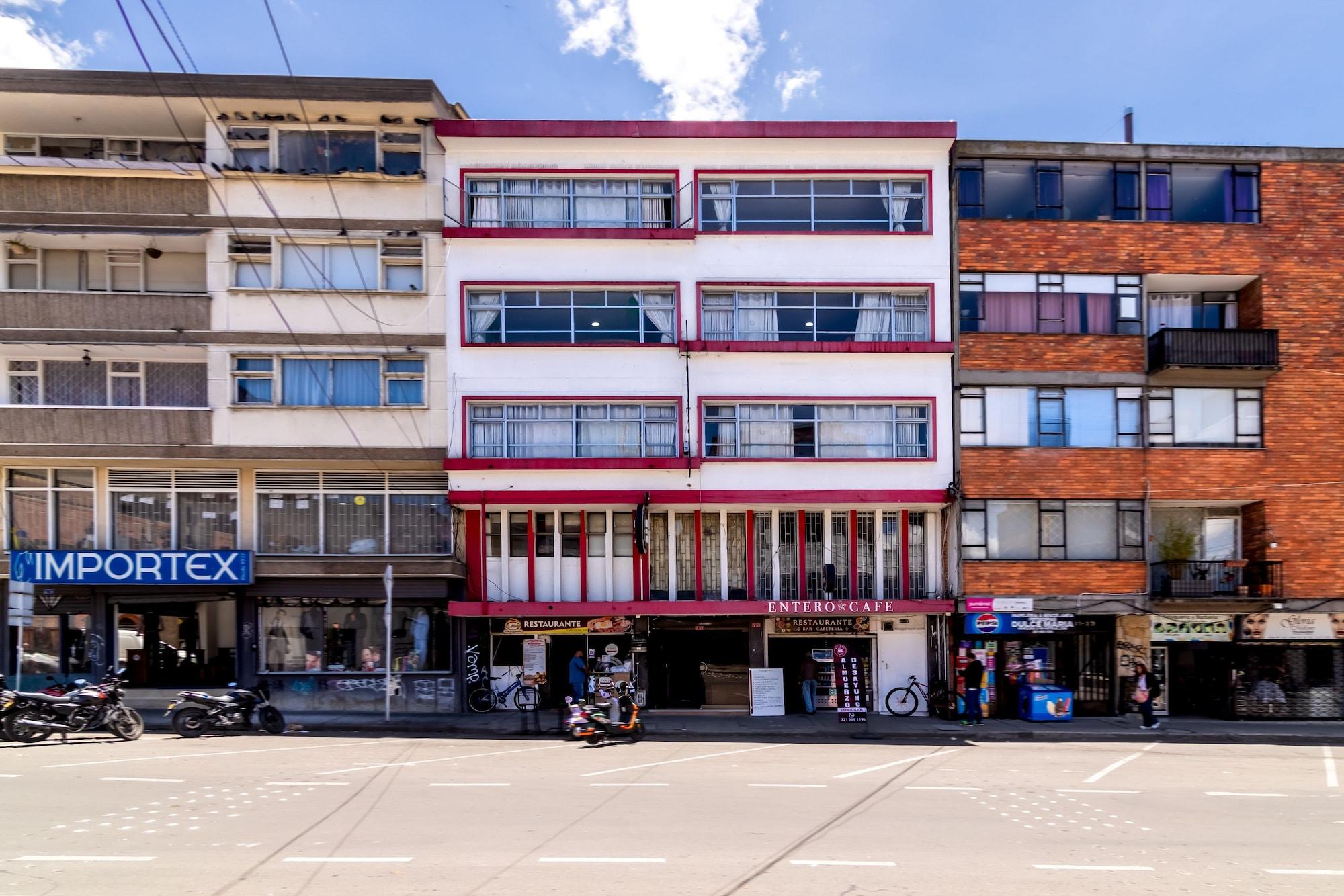 Vista Exterior Hotel Lourdes 62