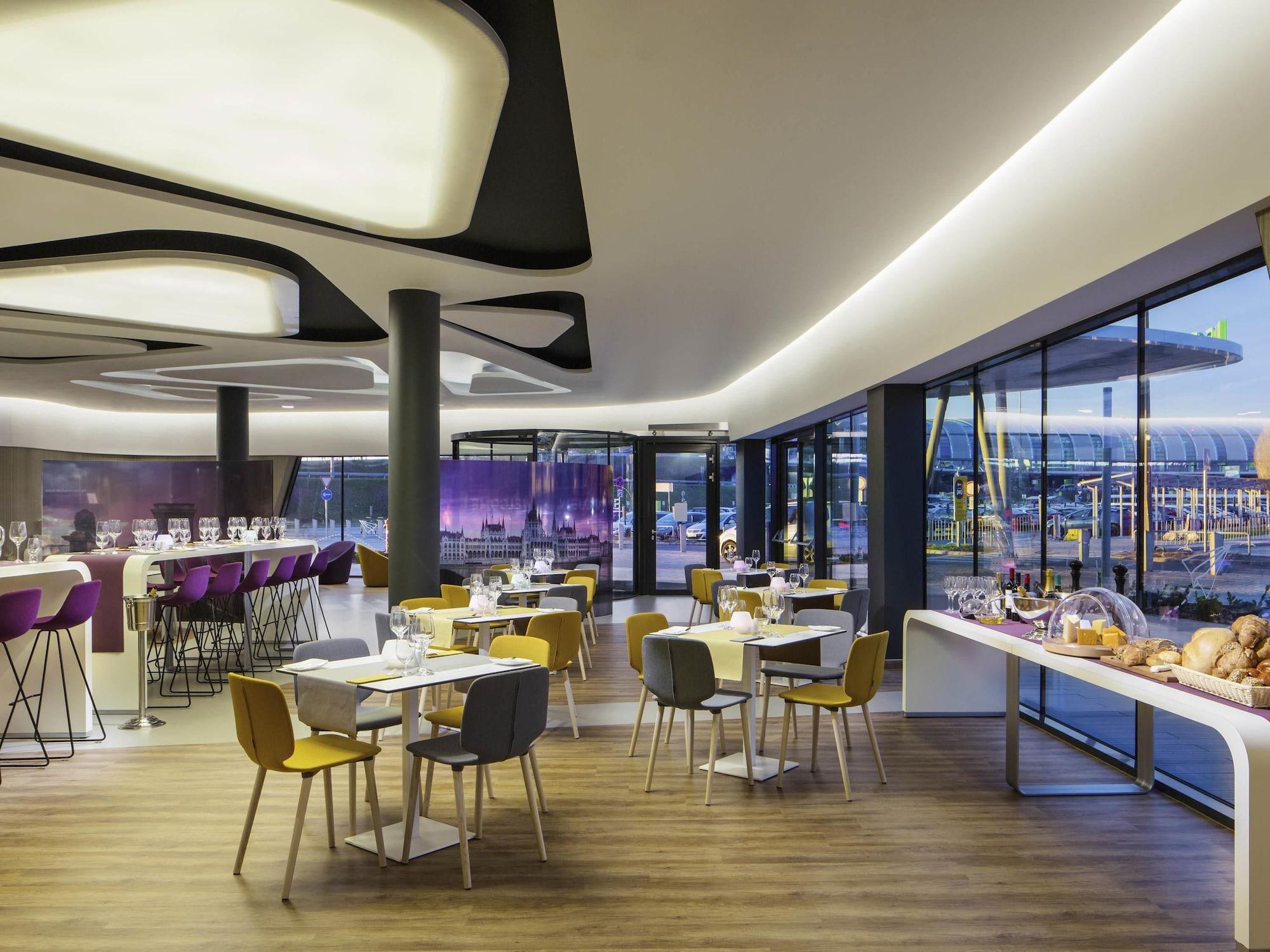 Restaurant ibis Styles Budapest Airport