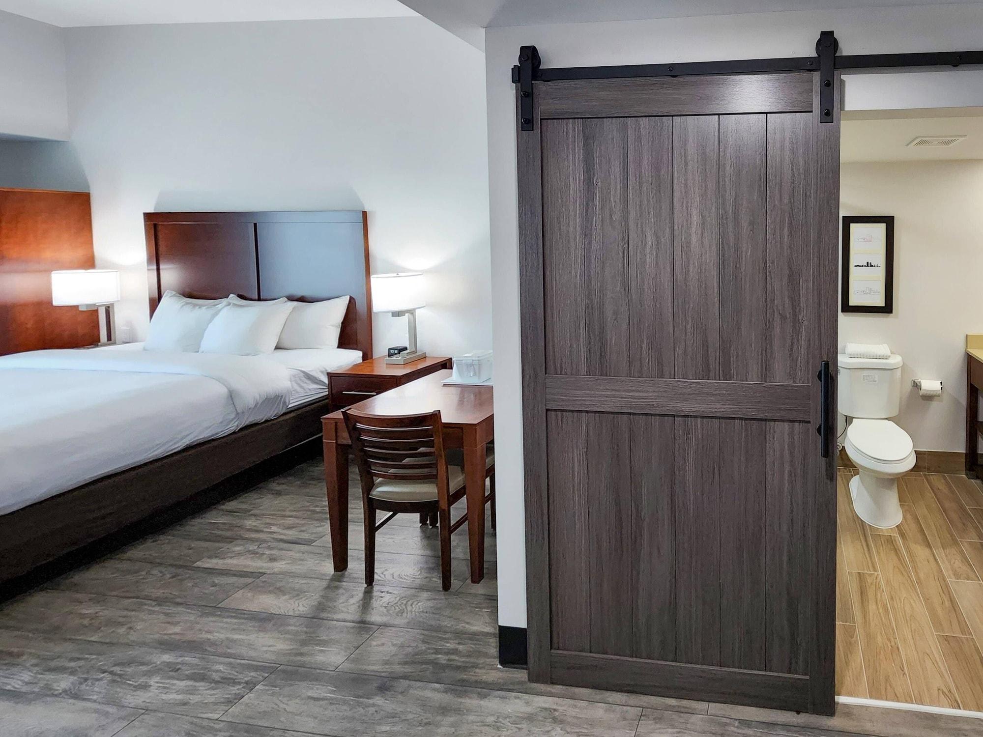 Habitación Comfort Suites Baymeadows Near Butler Blvd