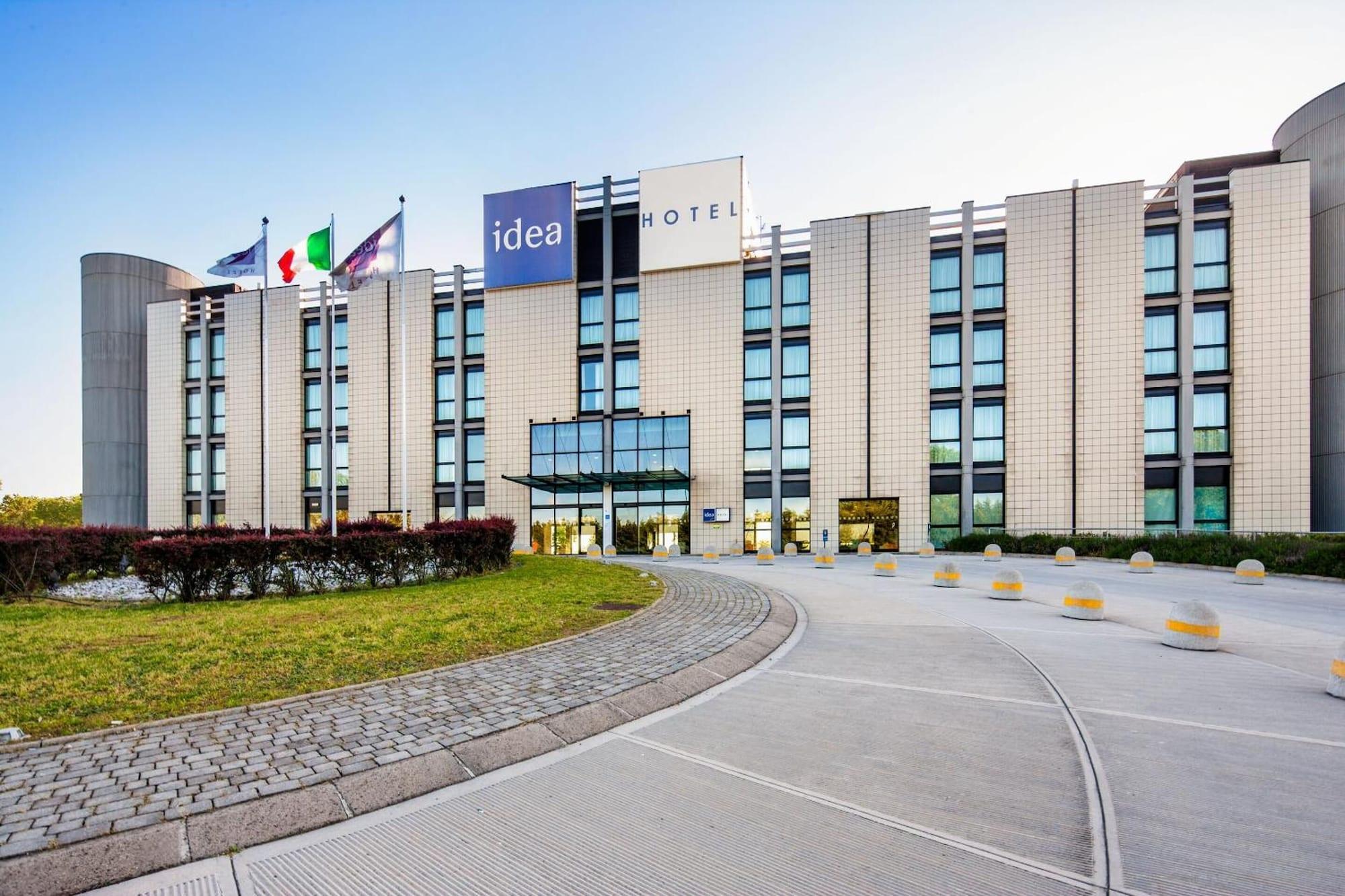 Vista Exterior Idea Hotel Milano San Siro