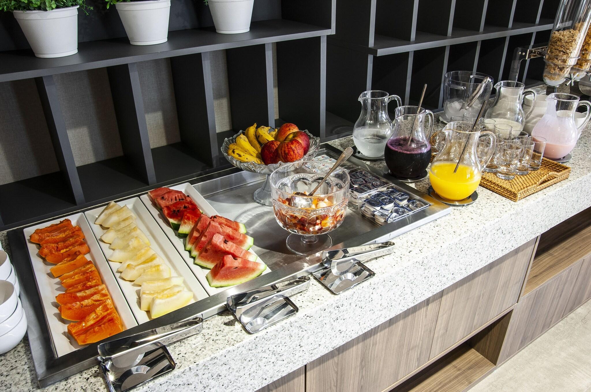 Restaurant Holiday Inn Express Farroupilha by IHG