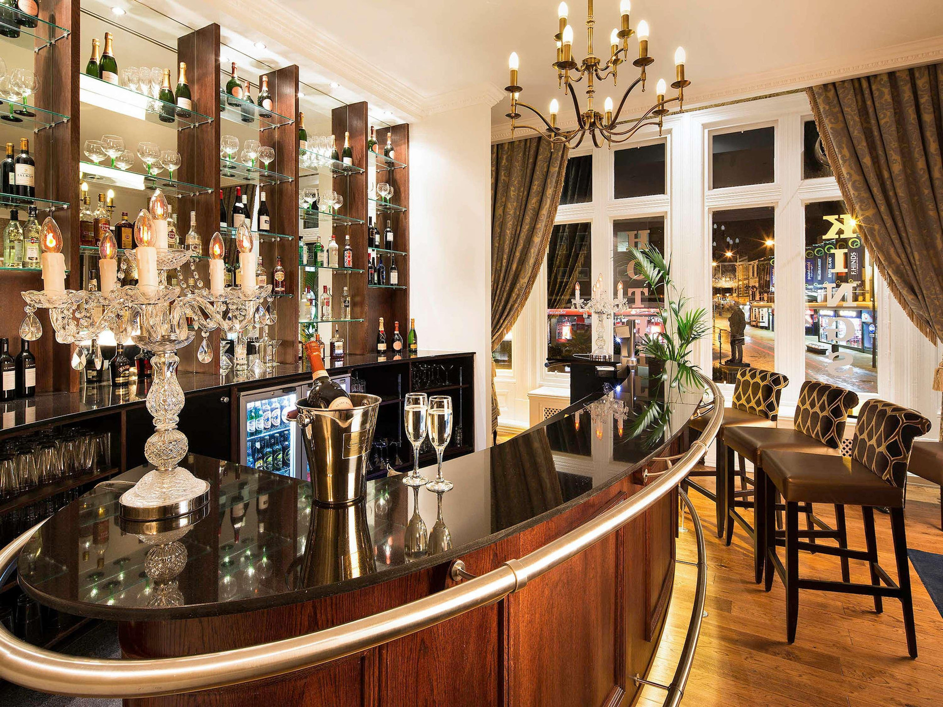 Bar/Salón Mercure Darlington Kings Hotel