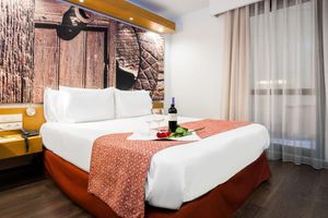 Alojamiento - Hotel Exe Princep