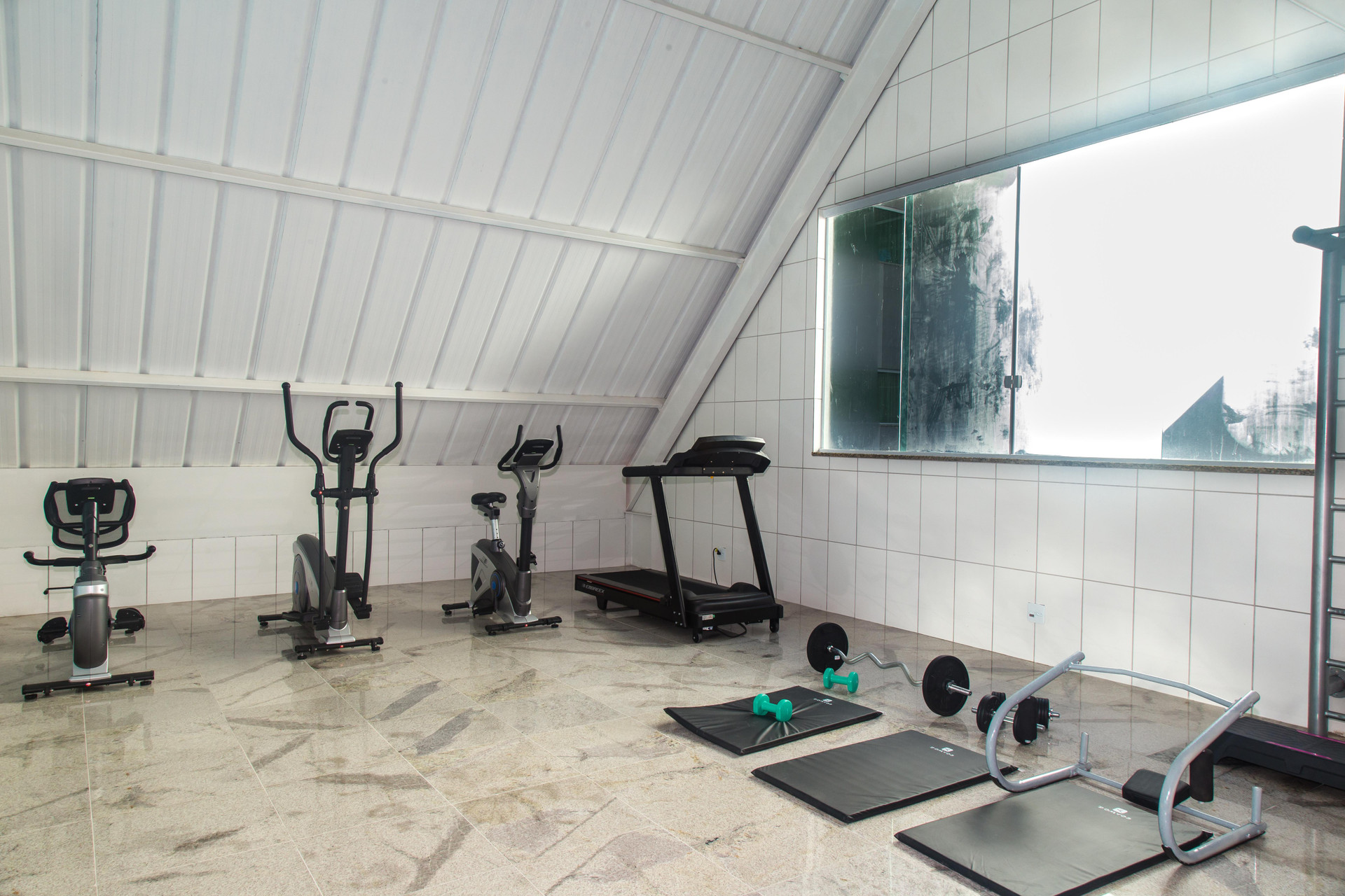 Gimnasio Hotel Dan Inn Campos do Jordão
