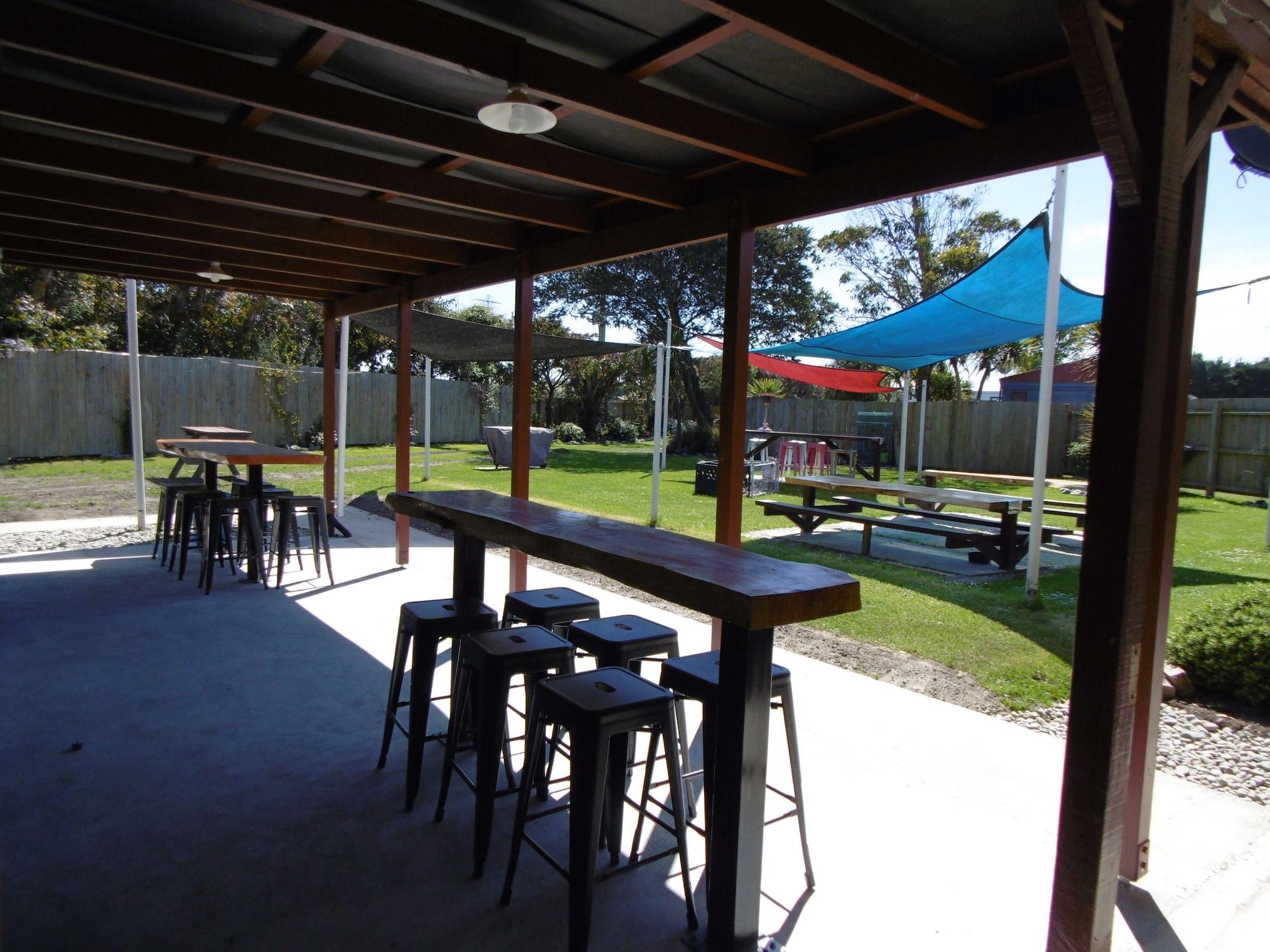 Restaurant Glenavys Waitaki River Motor Camp - Caravan Park