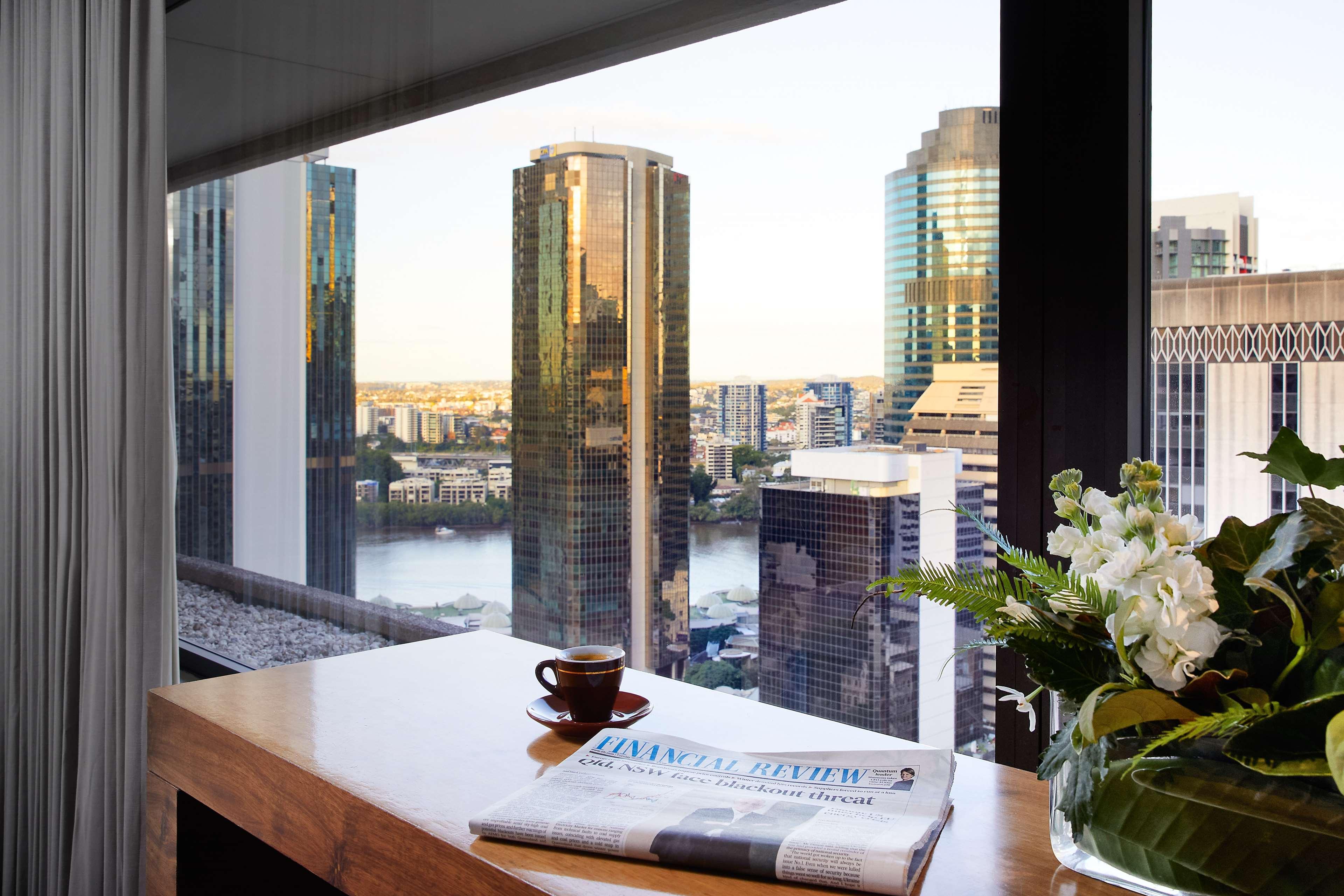 Vista Exterior InterContinental Brisbane by IHG