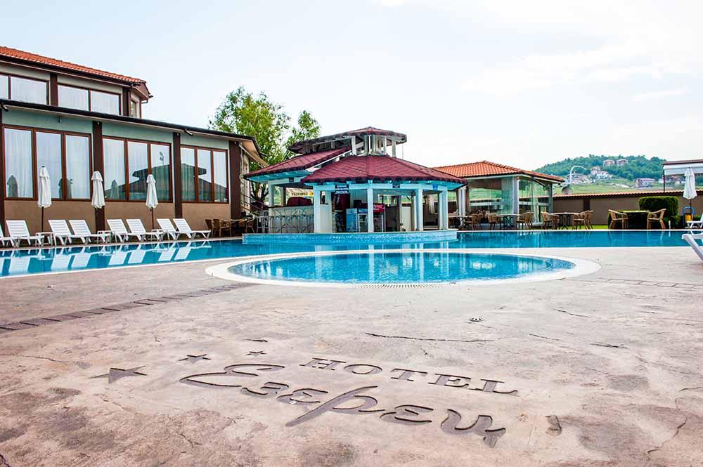 Vista Piscina Ezeretz
