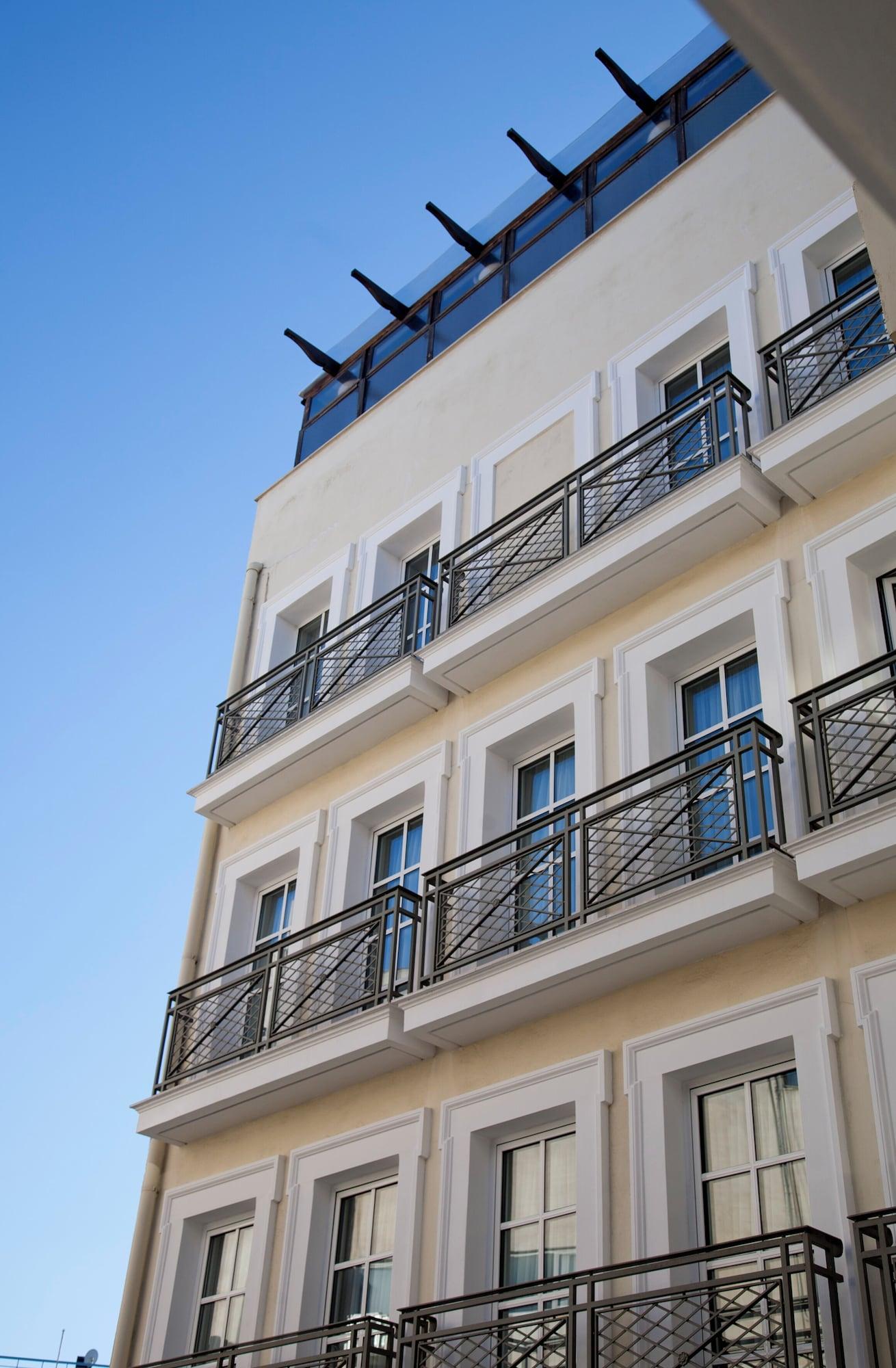 Vista Exterior Hera Hotel