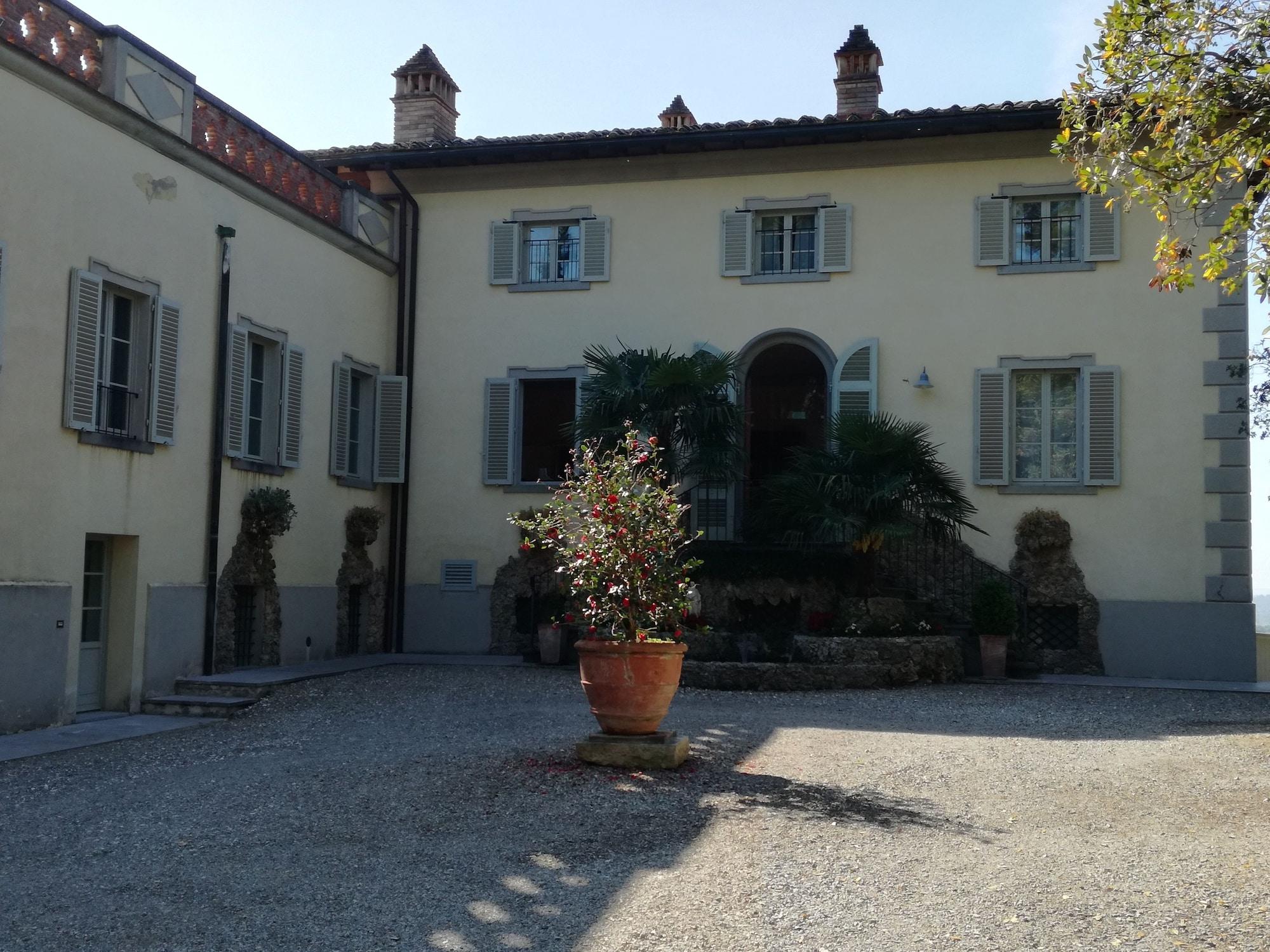 Vista Lobby Villa Ducci