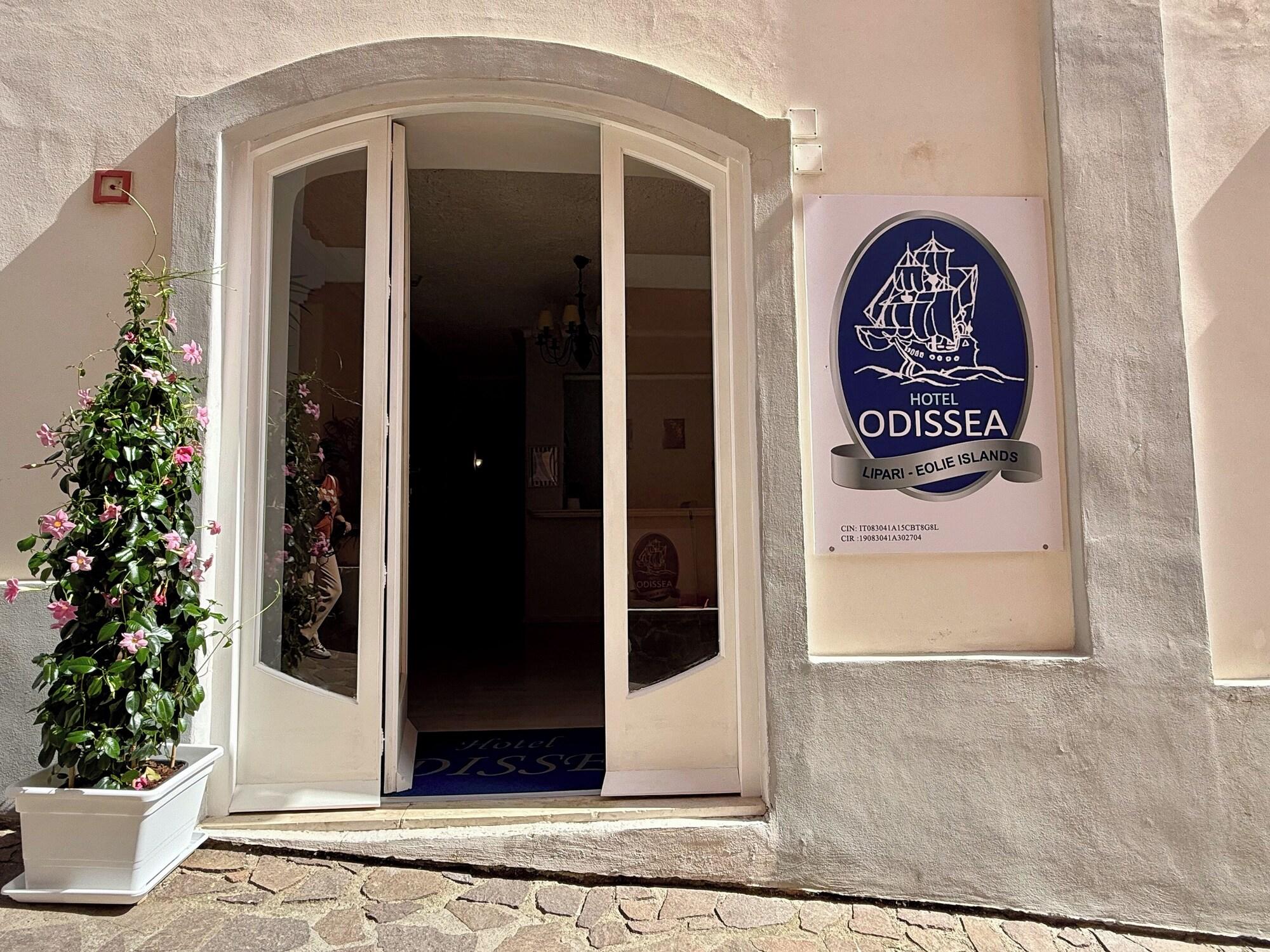 Vista Exterior Hotel Odissea