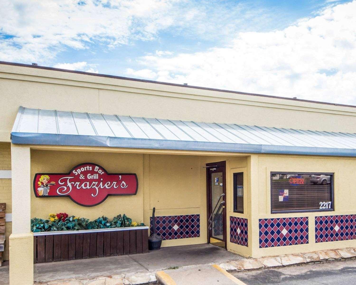 Vista Exterior Quality Inn Ponca City
